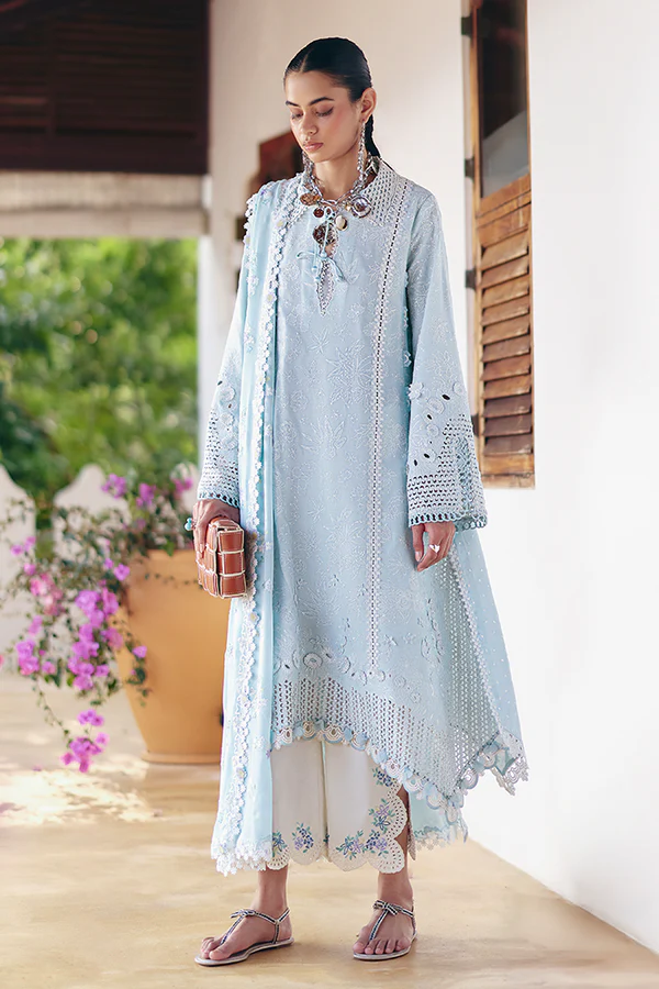 SUFFUSE ZARINA