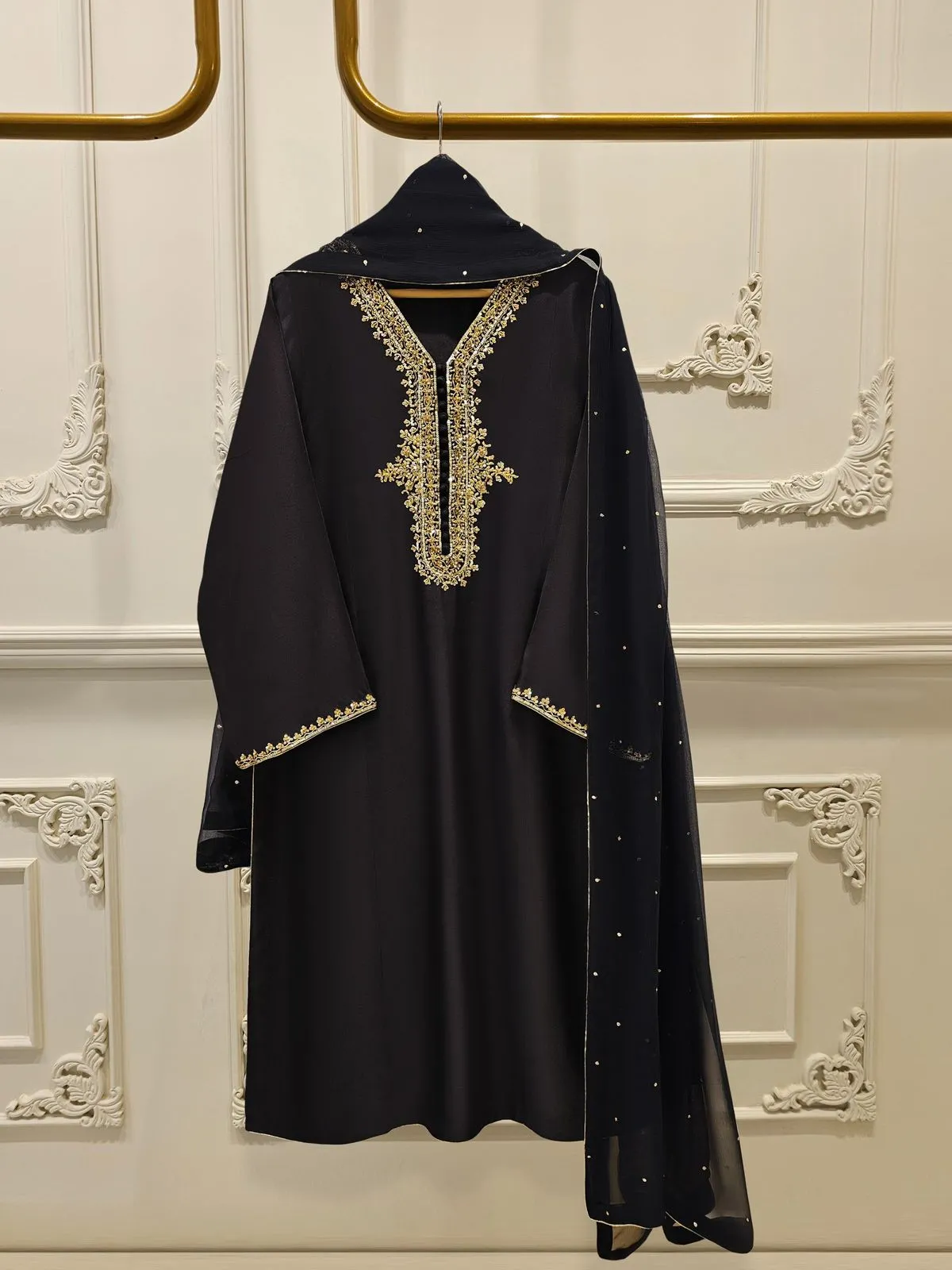 AGHA NOOR  S111857