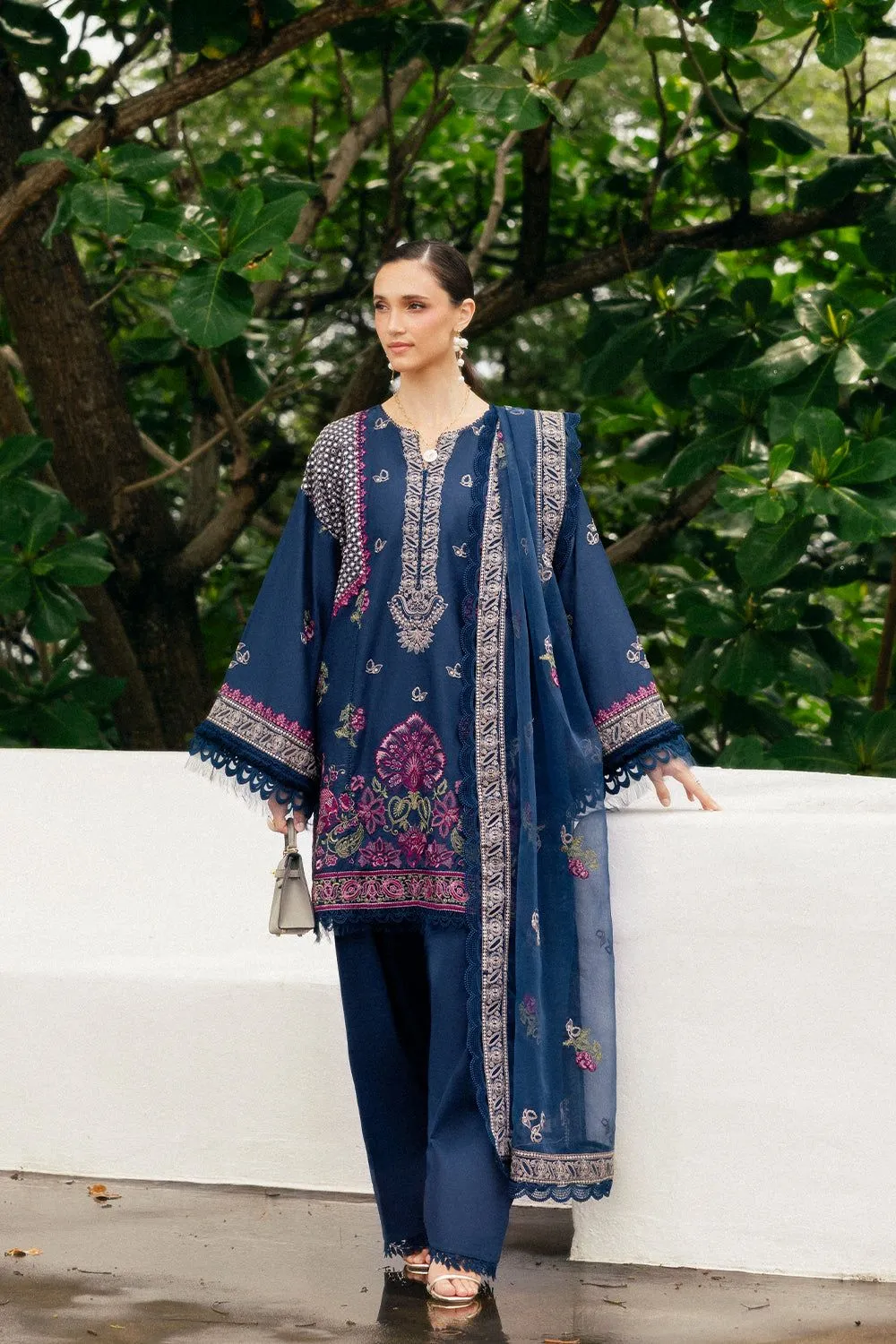 SAIRA RIZWAN LUNE SREP06-25