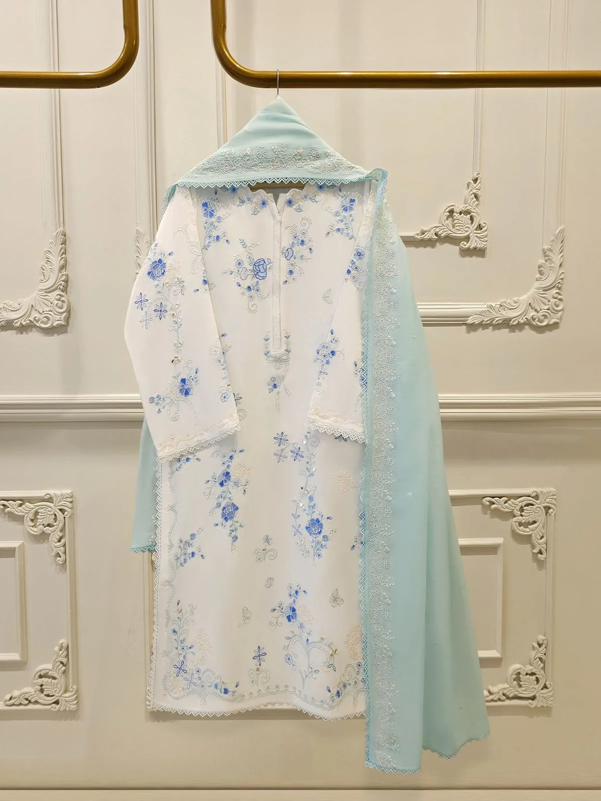 AGHA NOOR S111942
