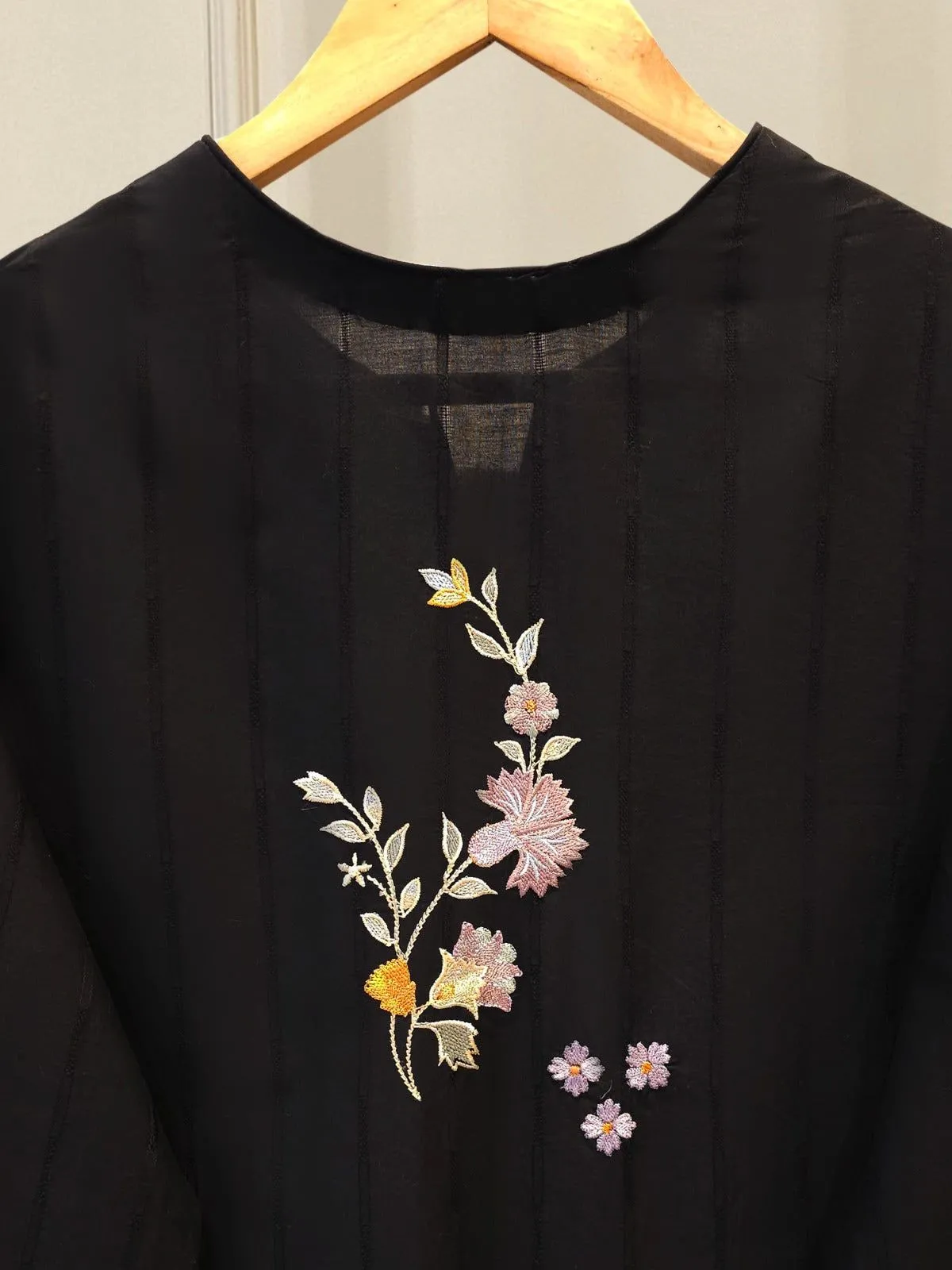 AGHA NOOR S112086