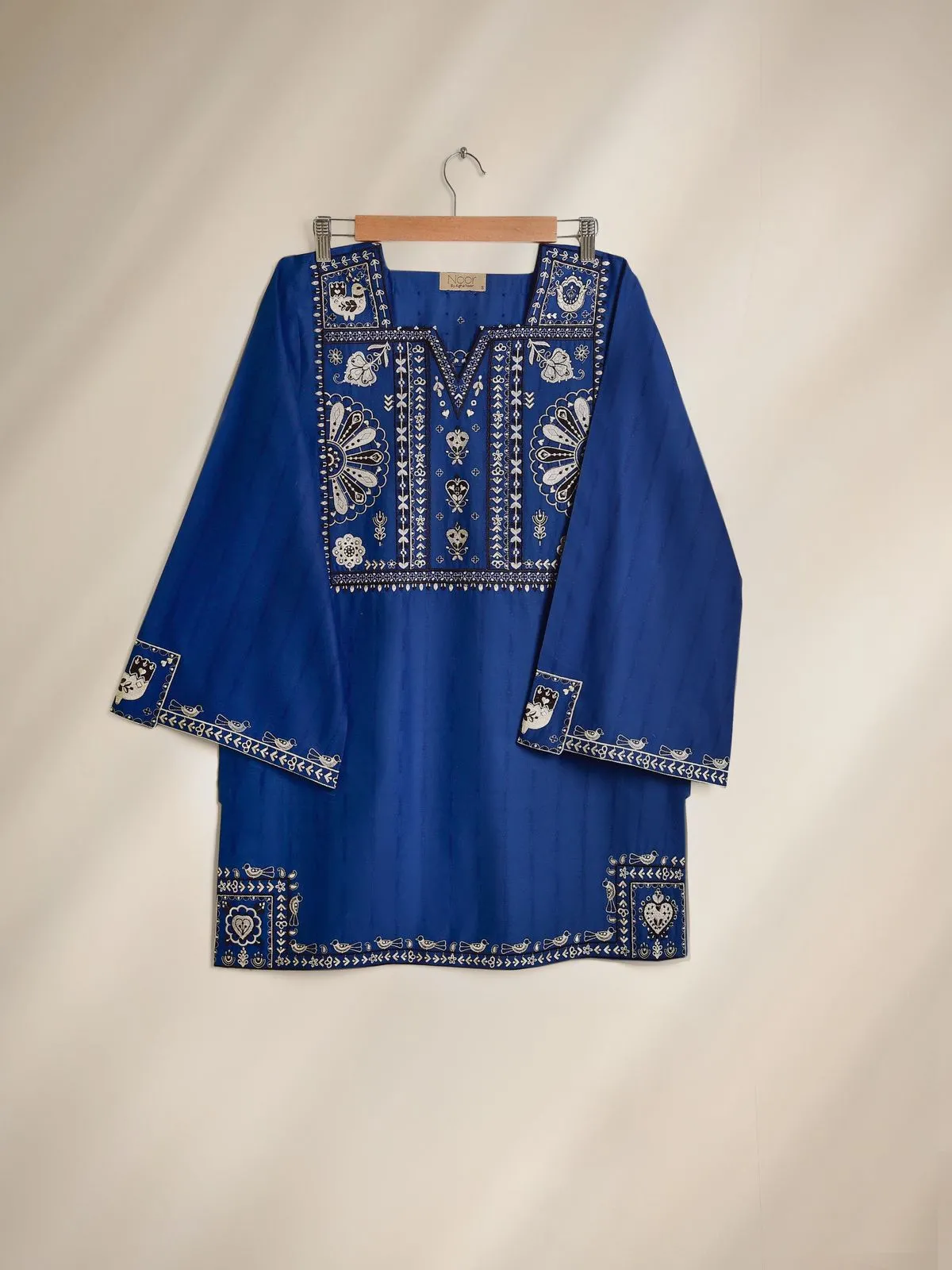 AGHA NOOR WS00121