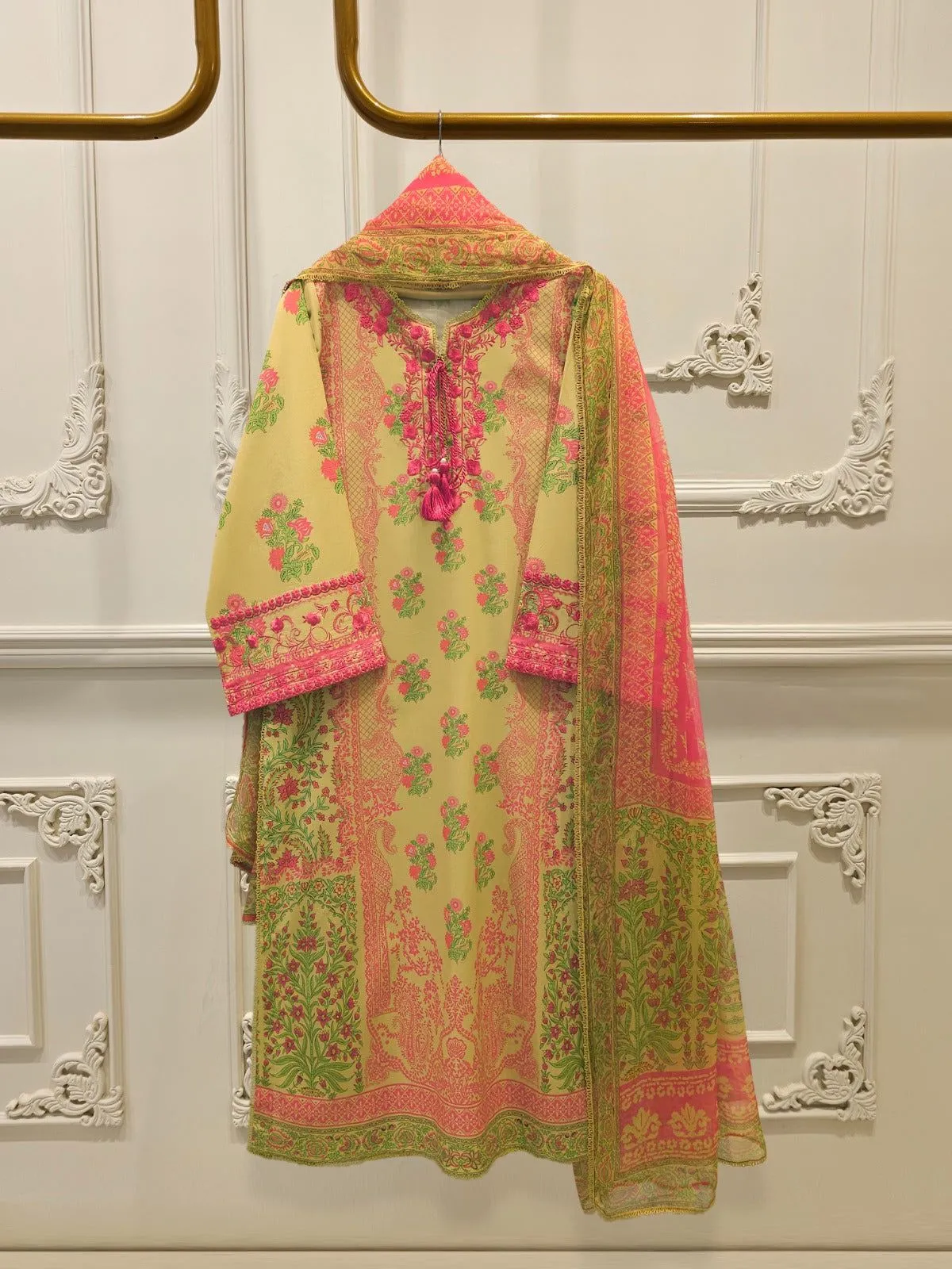 AGHA NOOR S112085