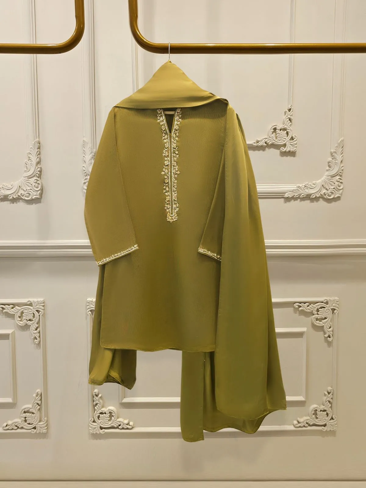 AGHA NOOR S112068