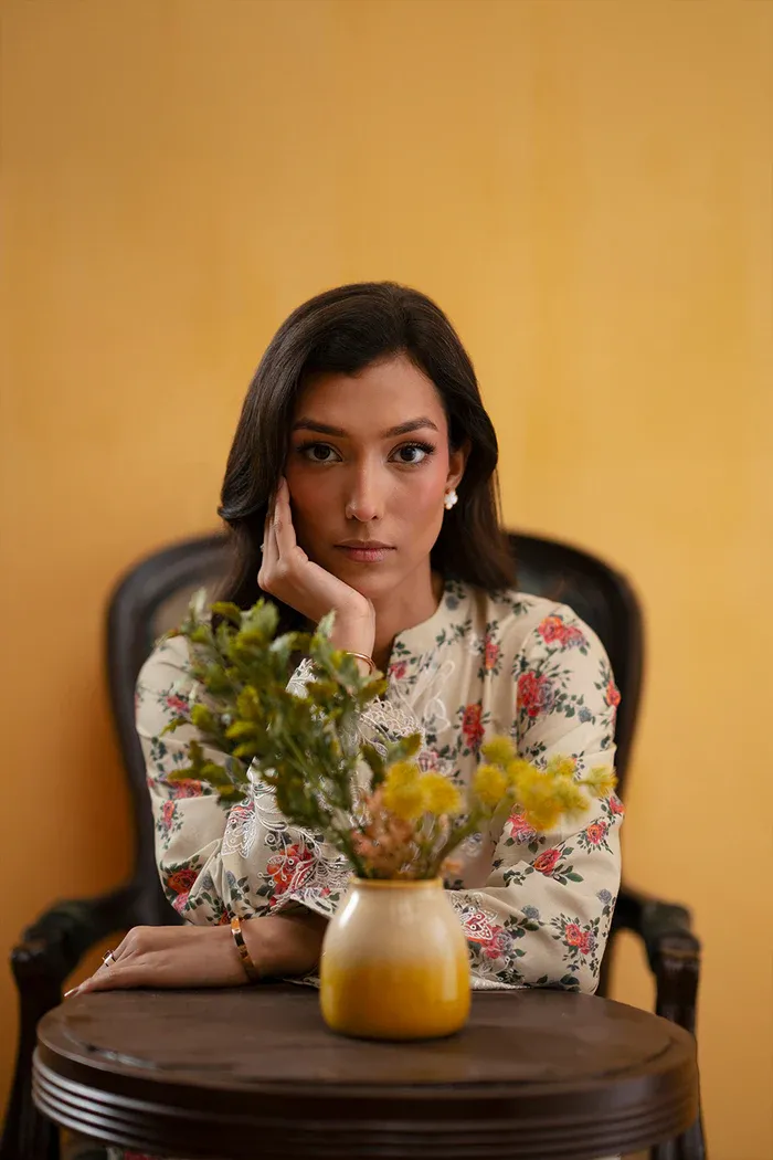 SAIRA RIZWAN JOOLIE BEIGE - JBP25-04