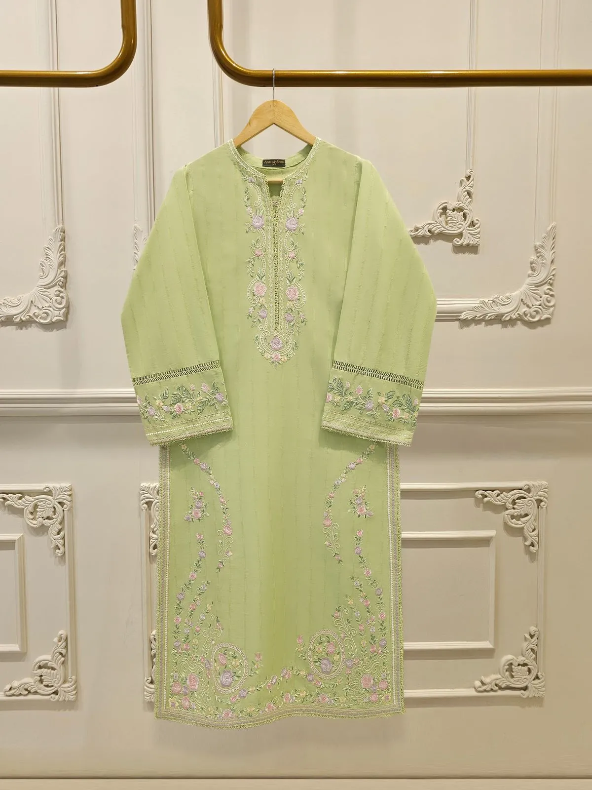 AGHA NOOR S112114