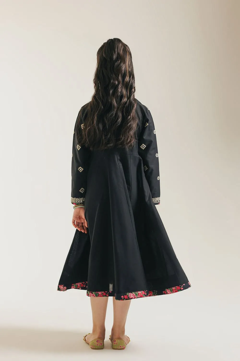 ETHNC KIDS EMBROIDERED PISHWAS