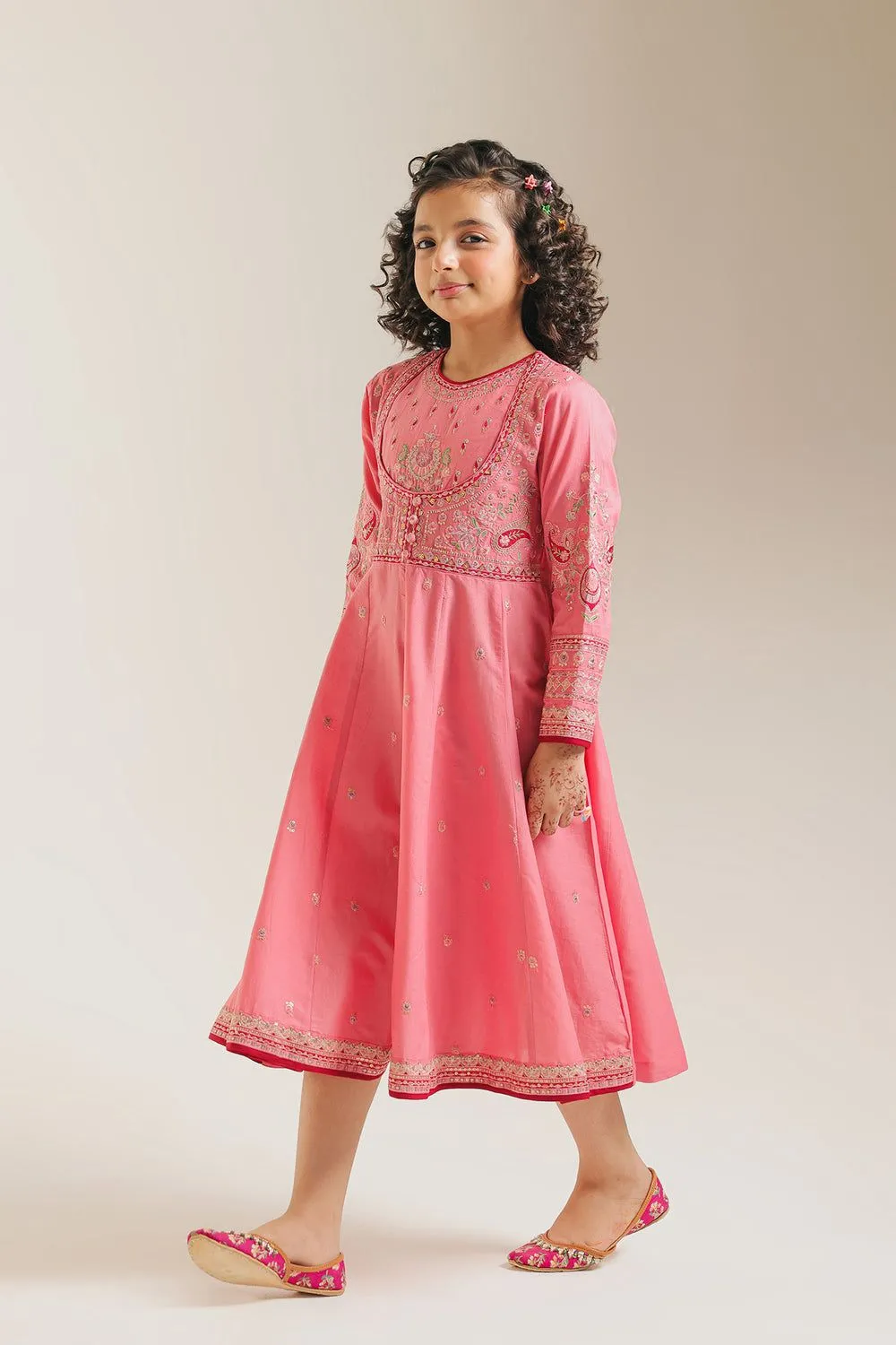ETHNC KIDS EMBROIDERED PISHWAS