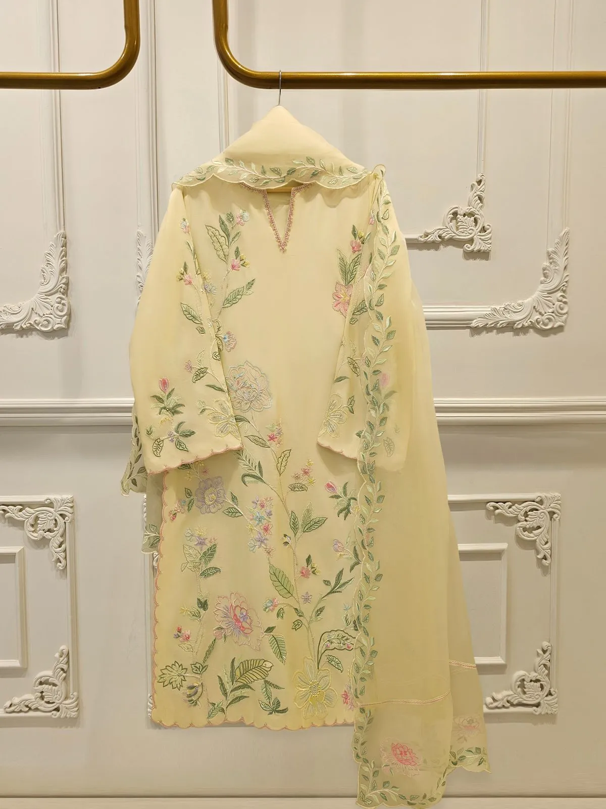 AGHA NOOR S112240