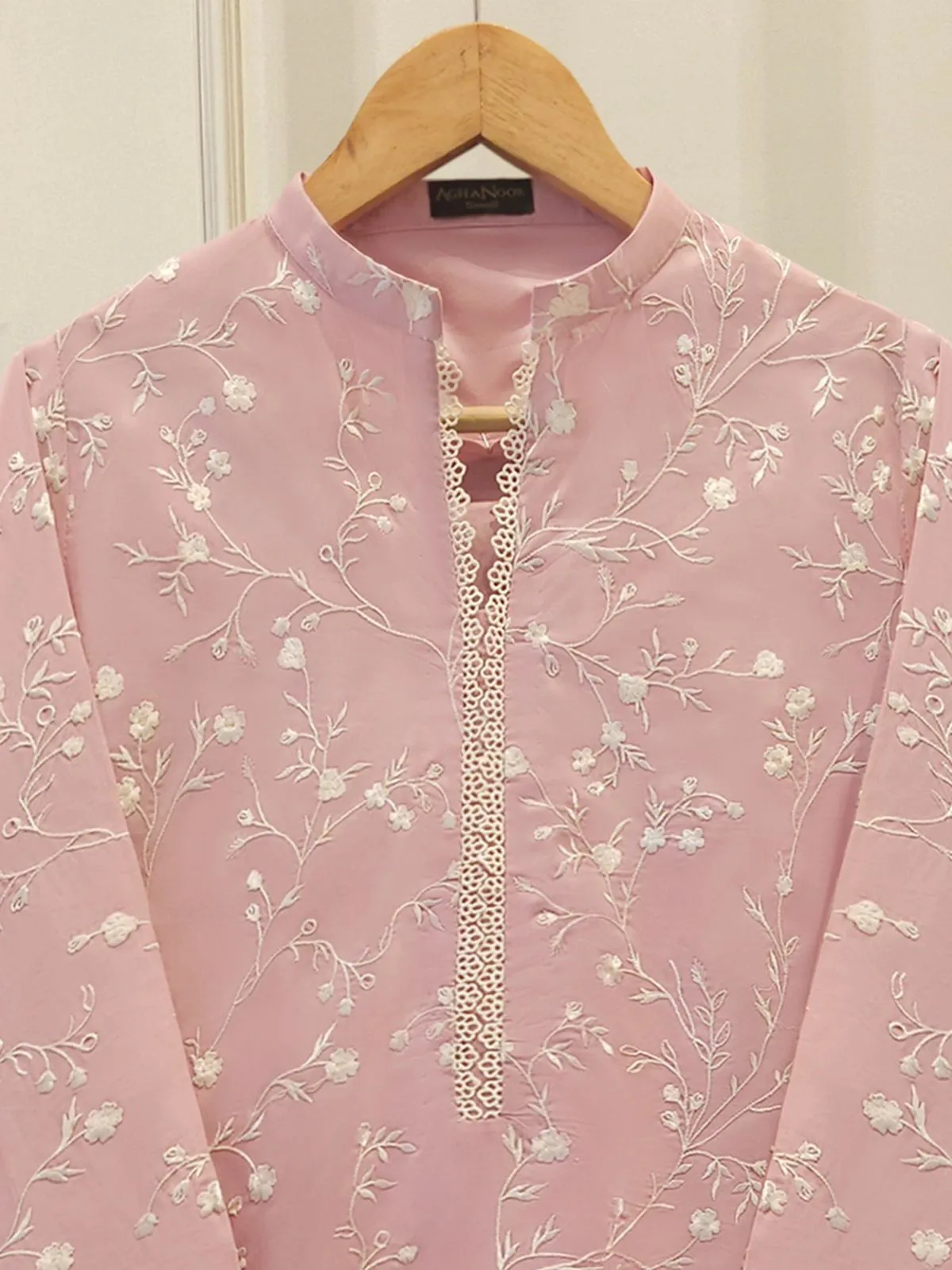 AGHA NOOR S112188
