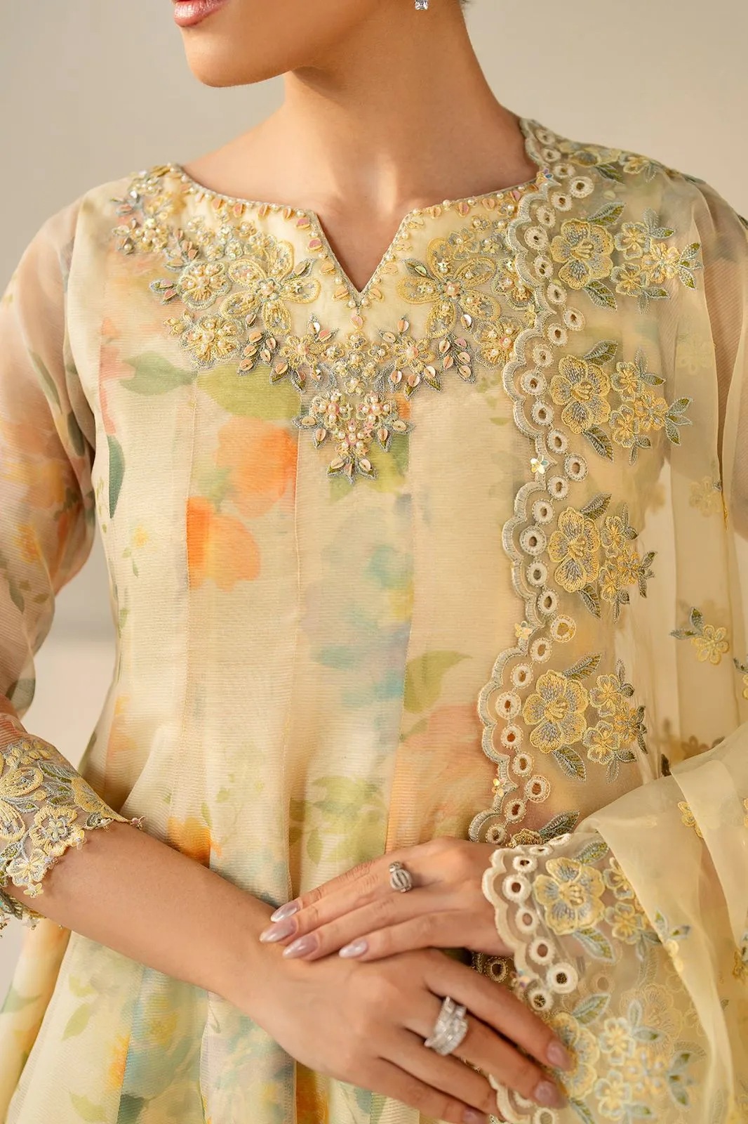 BAROQUE RTW  PR-1180
