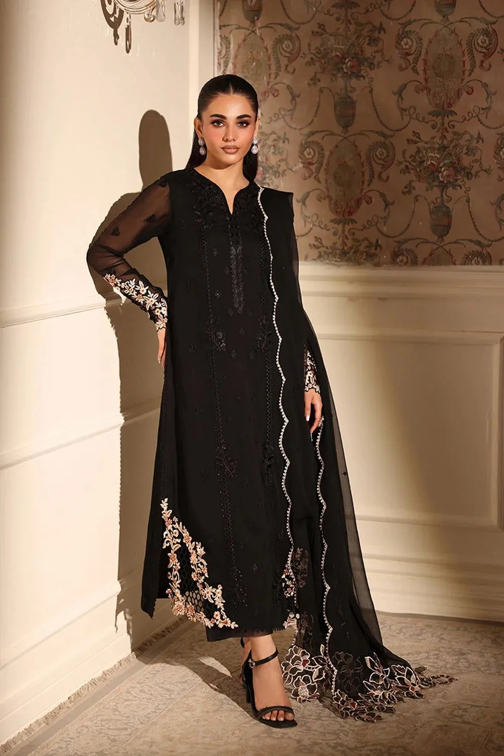 AZURE ENSEMBLES Dusken Lace