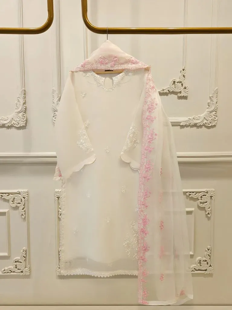 AGHA NOOR S112343