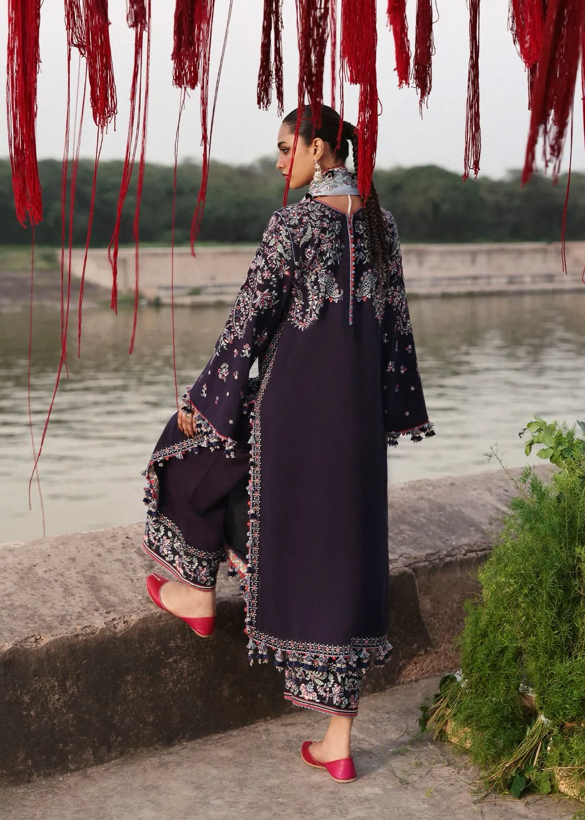 HUSSAIN REHAR Rouge