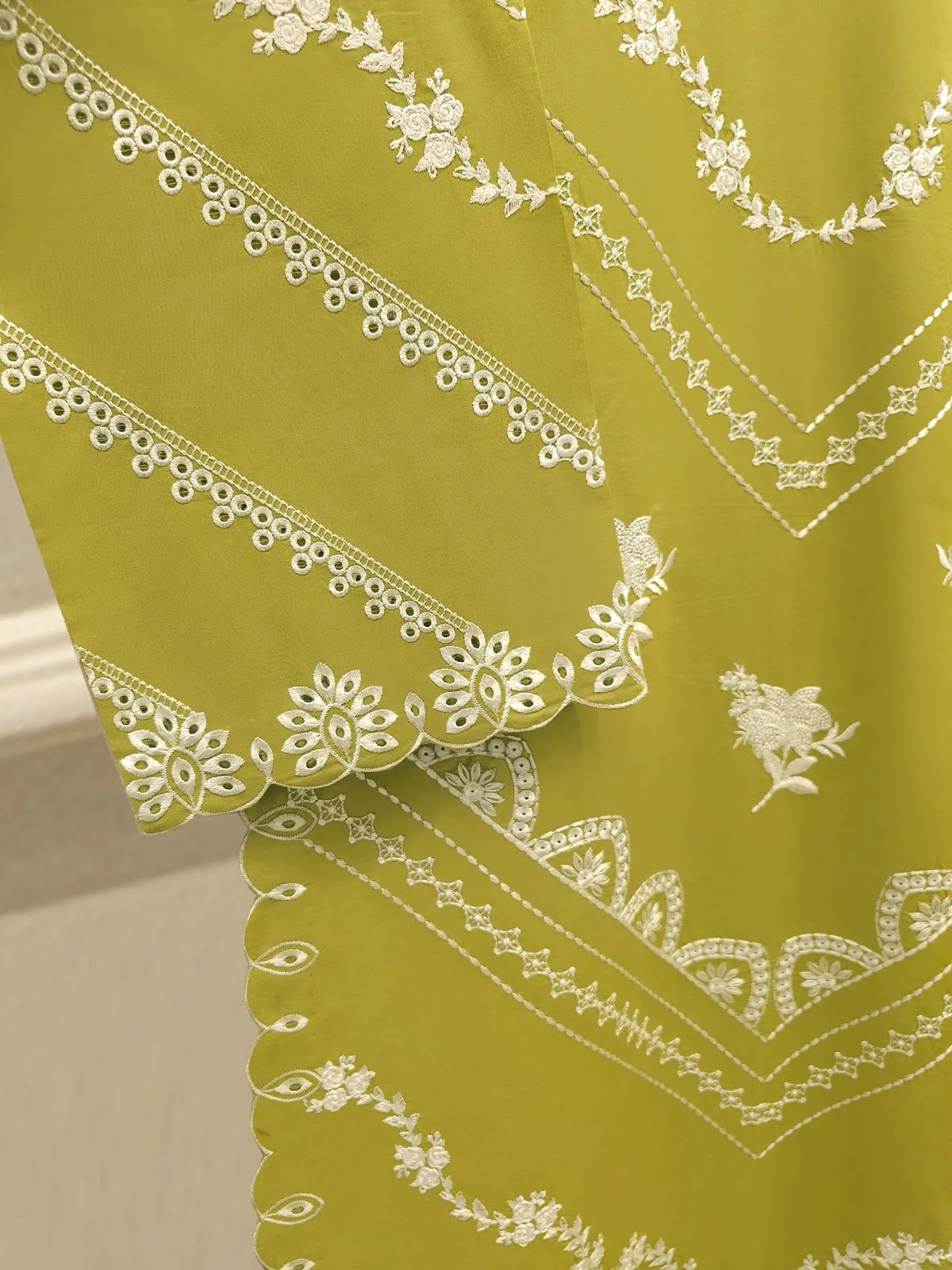 AGHA NOOR S112398