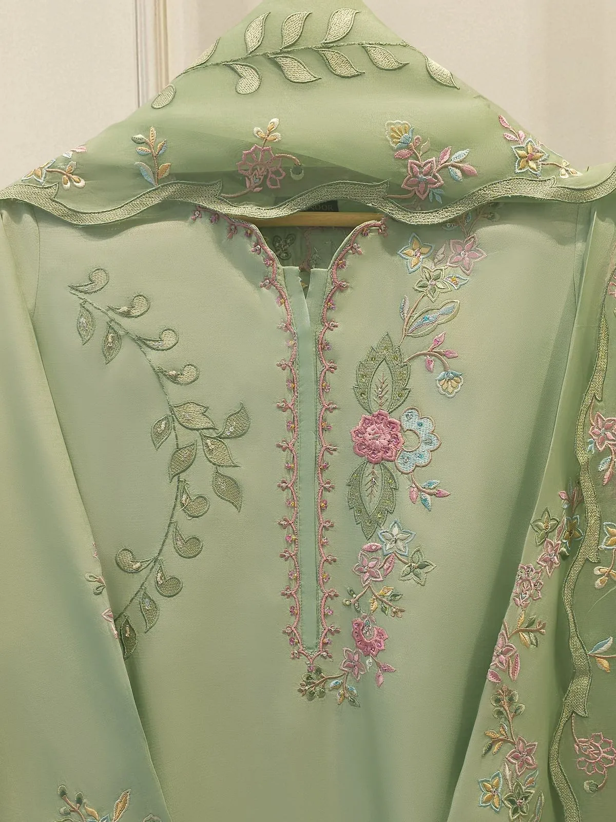 AGHA NOOR  S112245