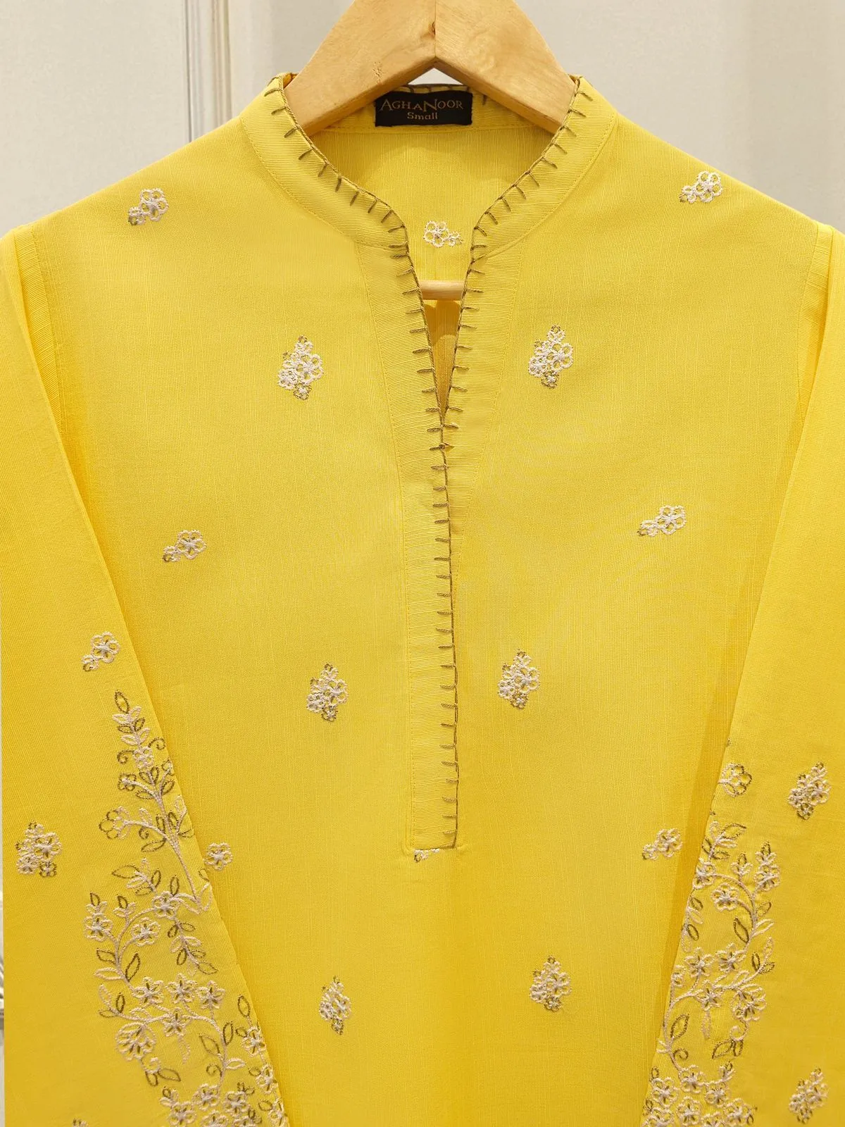 AGHA NOOR S112512