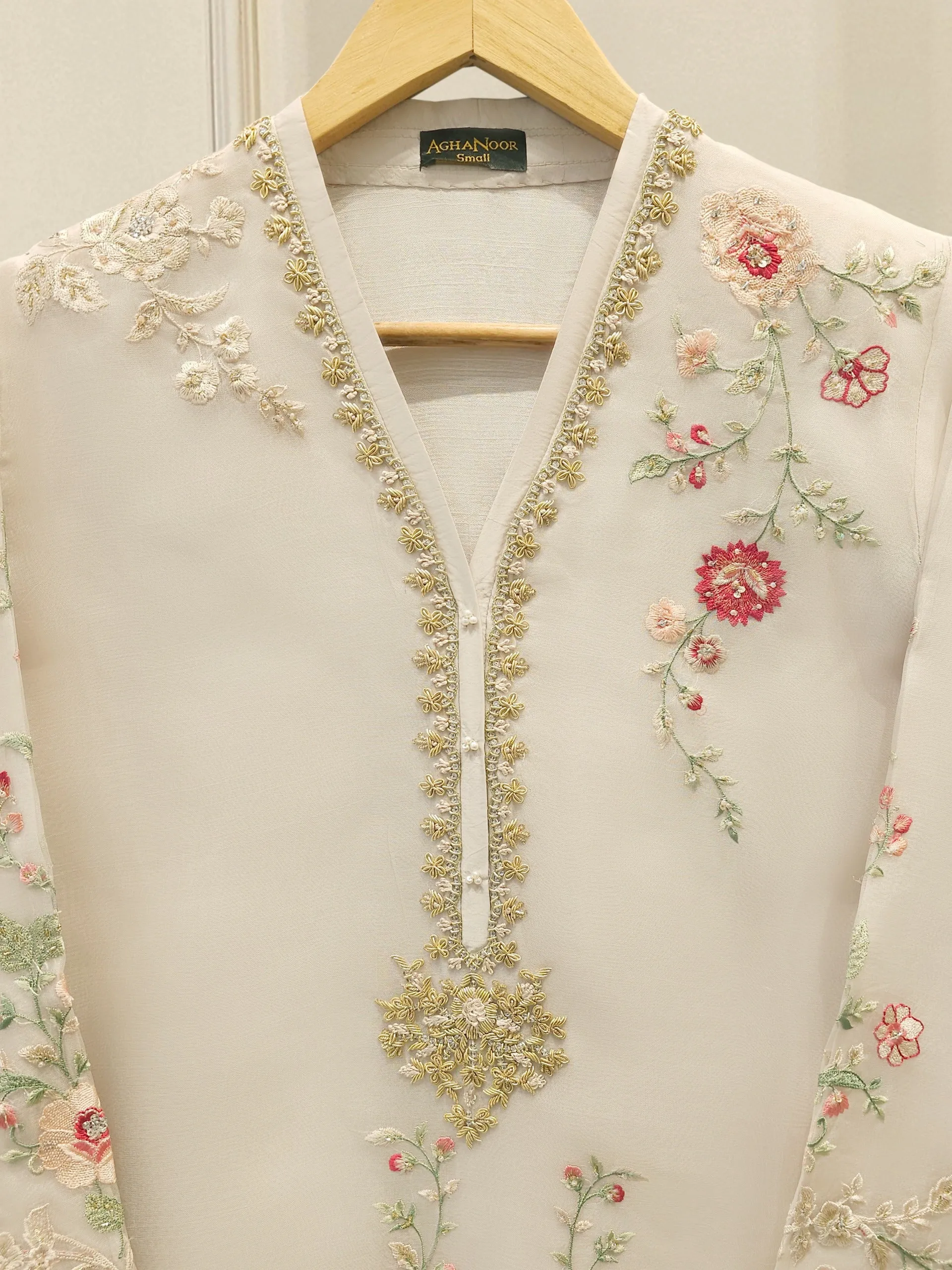 AGHA NOOR S112706