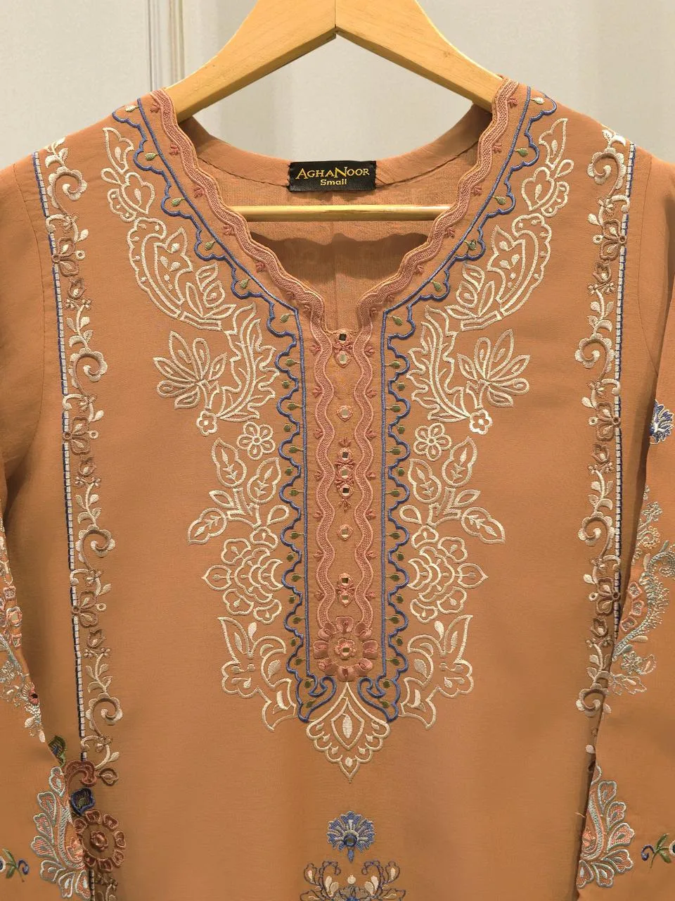 AGHA NOOR S112724