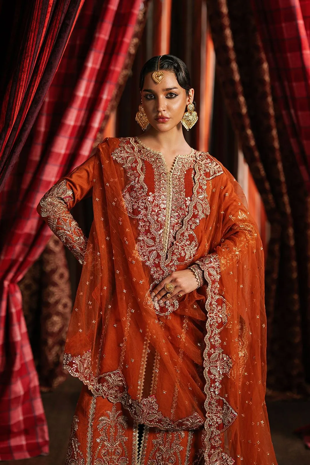 AFROZEH Divani AAFREEN
