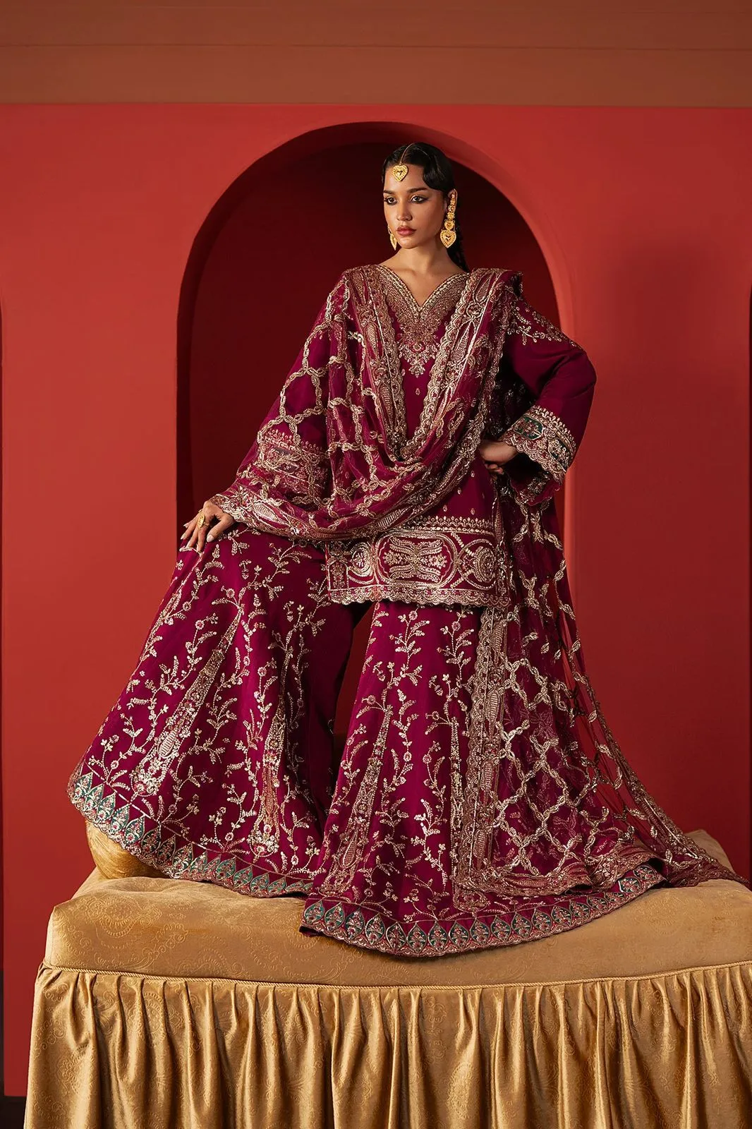 AFROZEH Divani SHAMAL