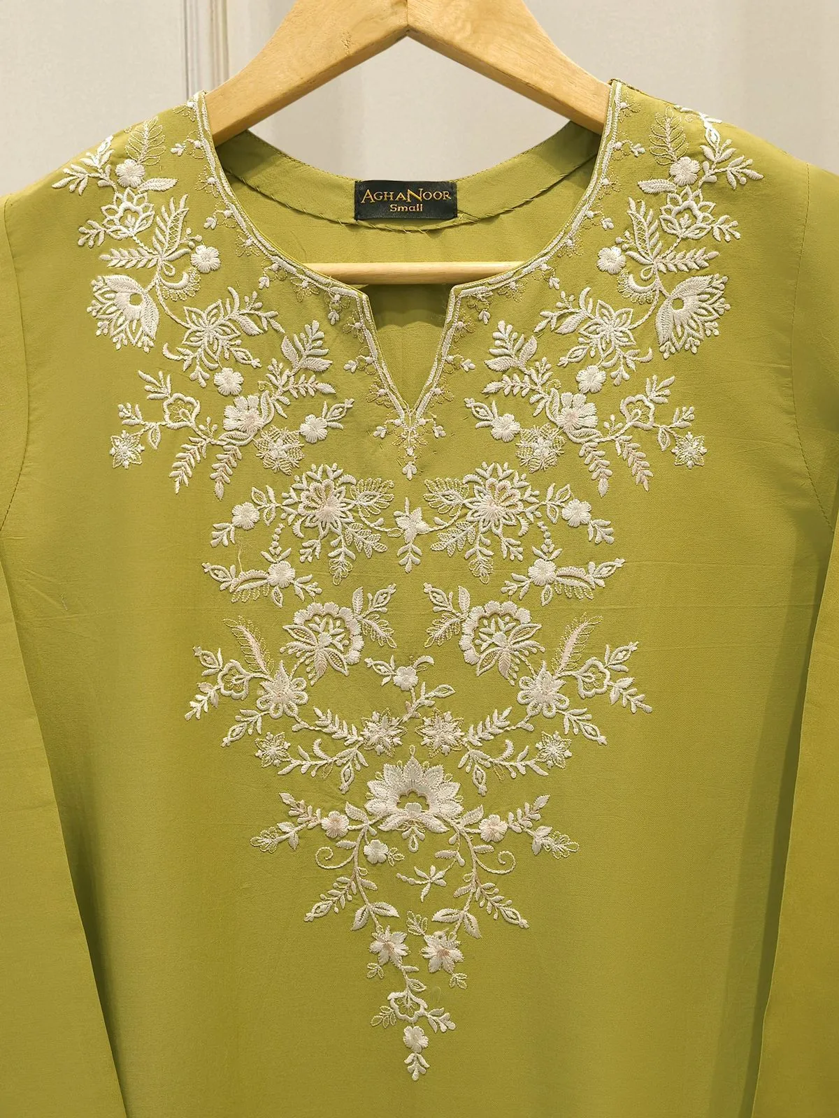AGHA NOOR S112782