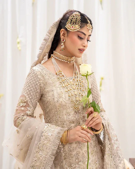 Faiza Saqlain RUA Safak