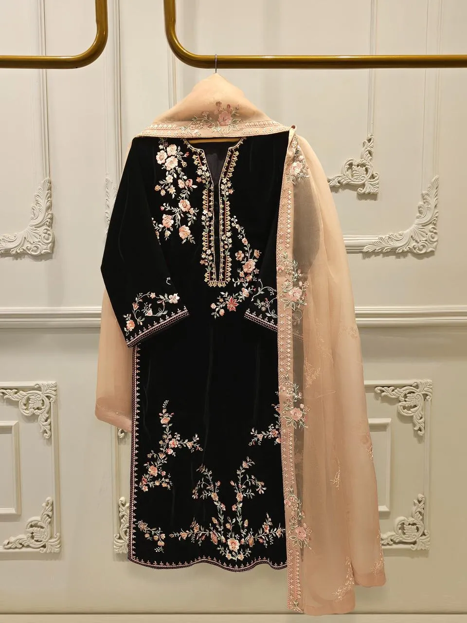 AGHA NOOR S112852