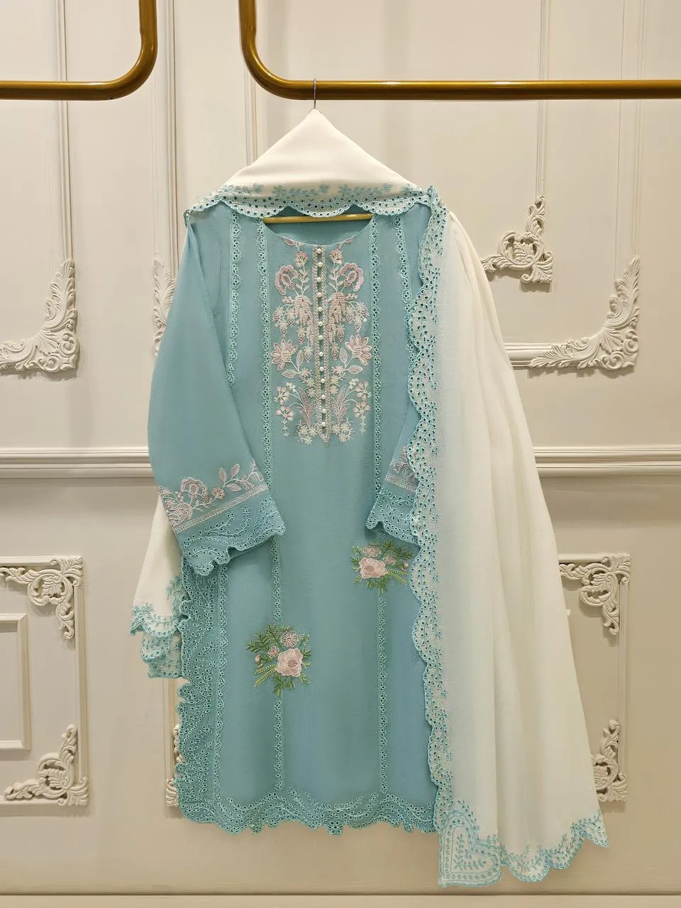 AGHA NOOR S112900