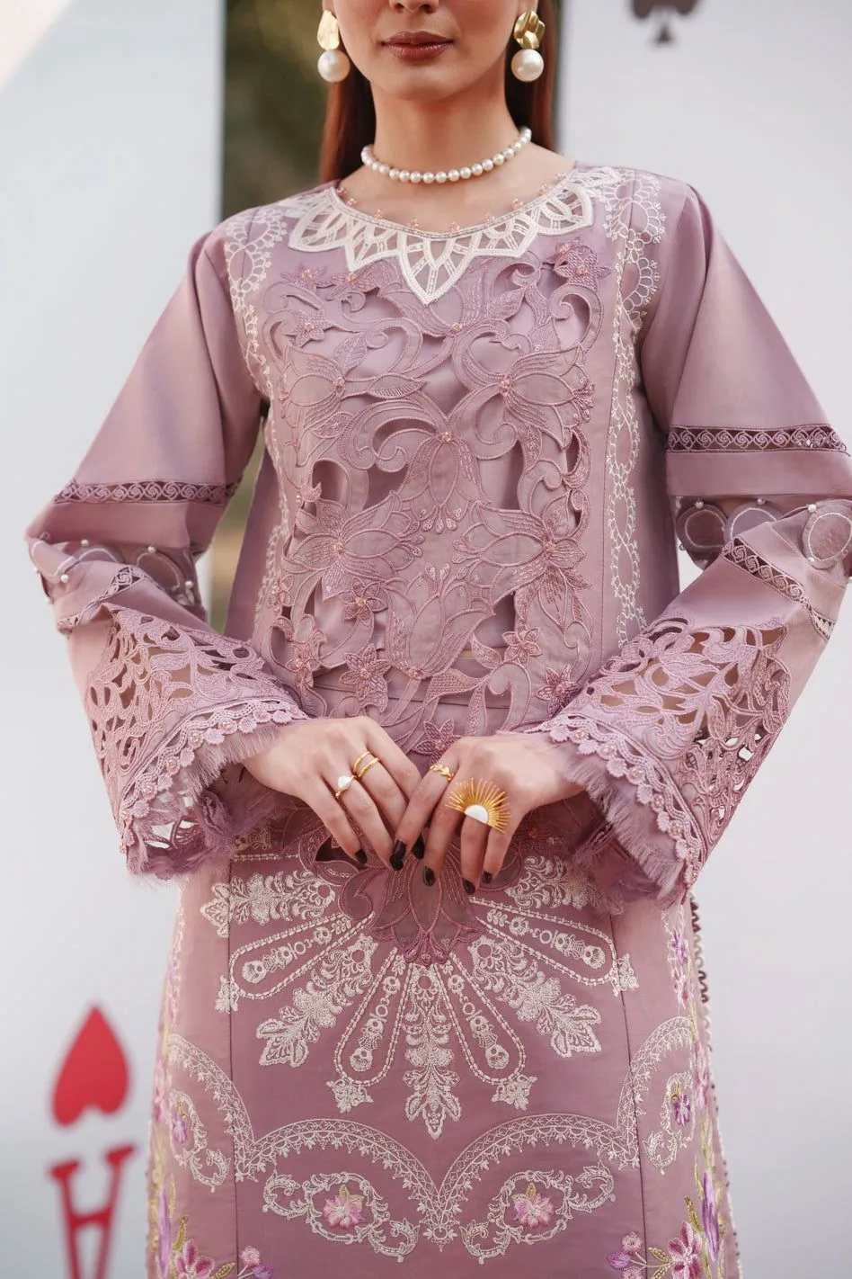 PARISHAY SQ-02 | 3 PC LAWN