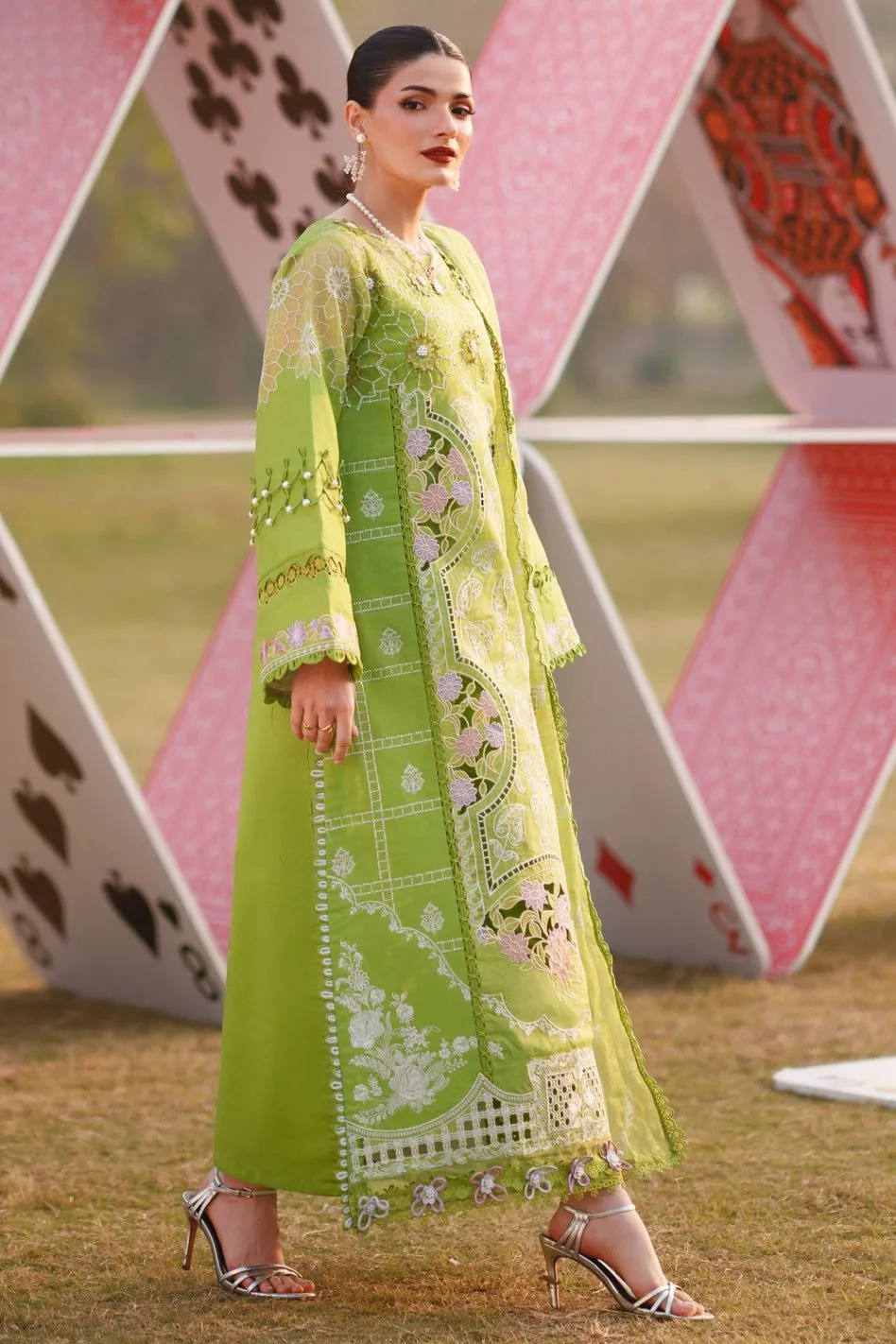 PARISHAY SQ-03 | 3 PC LAWN