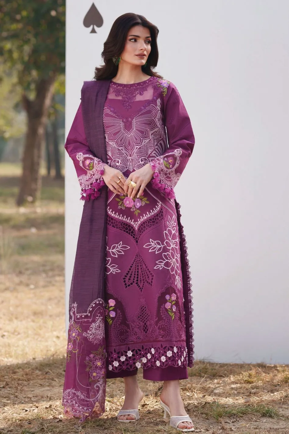 PARISHAY SQ-13 | 3 PC LAWN