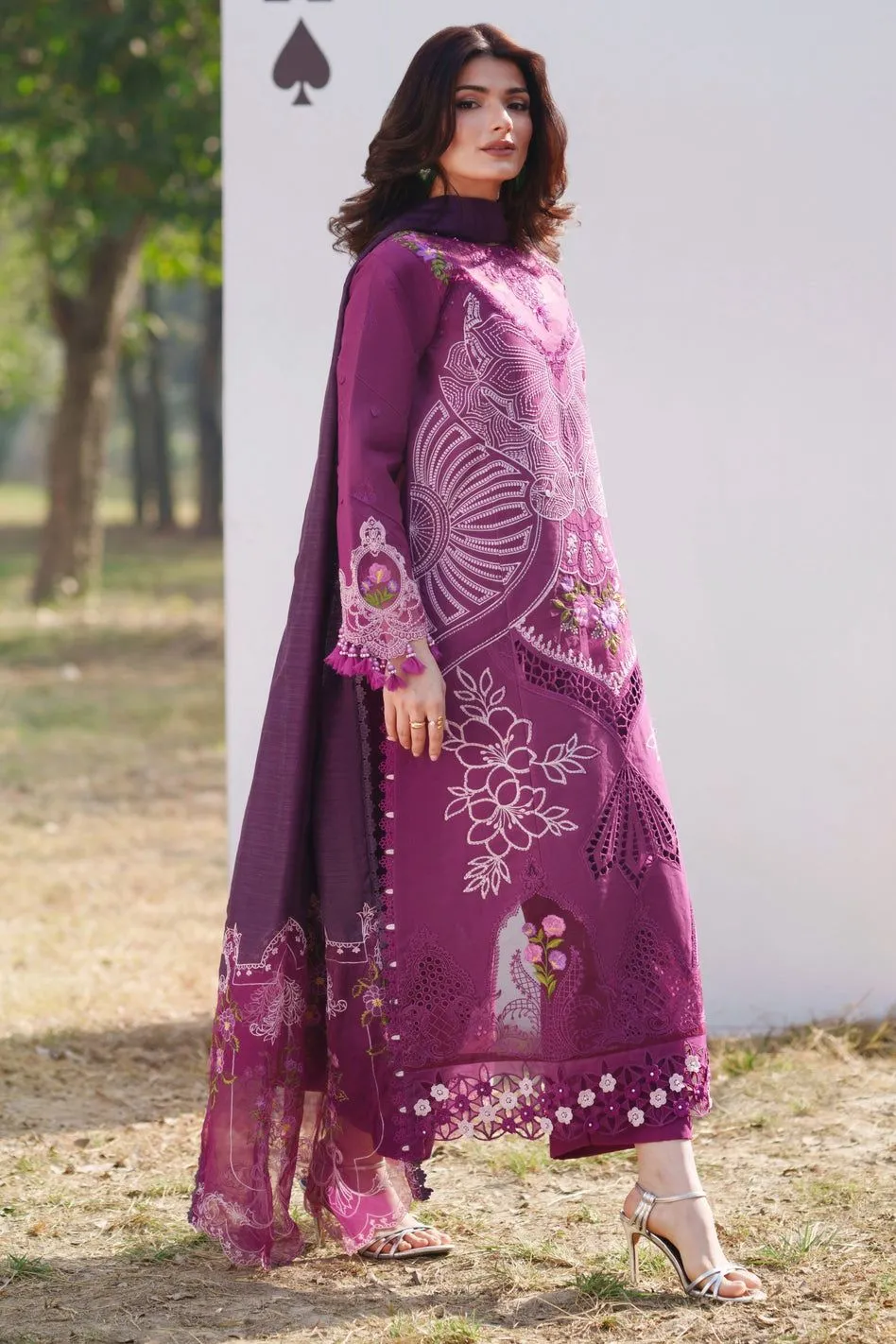 PARISHAY SQ-13 | 3 PC LAWN