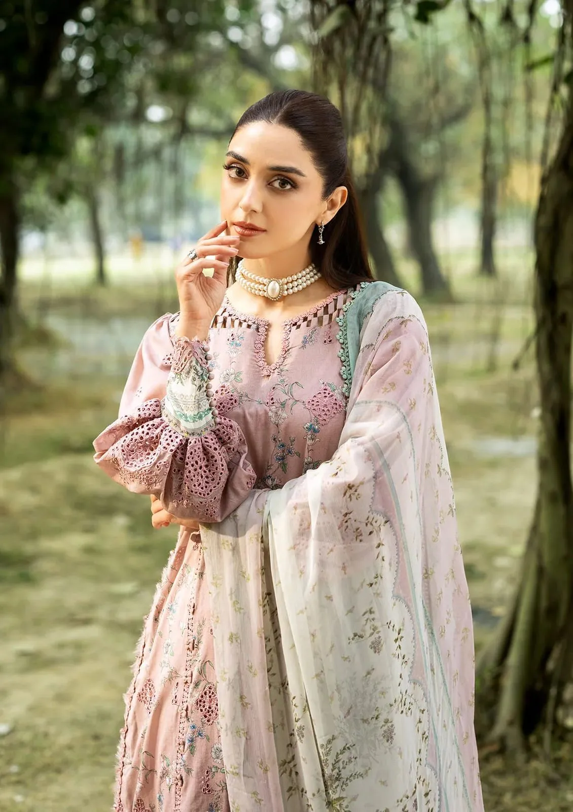ELAF CHICKENKARI PRINT -26