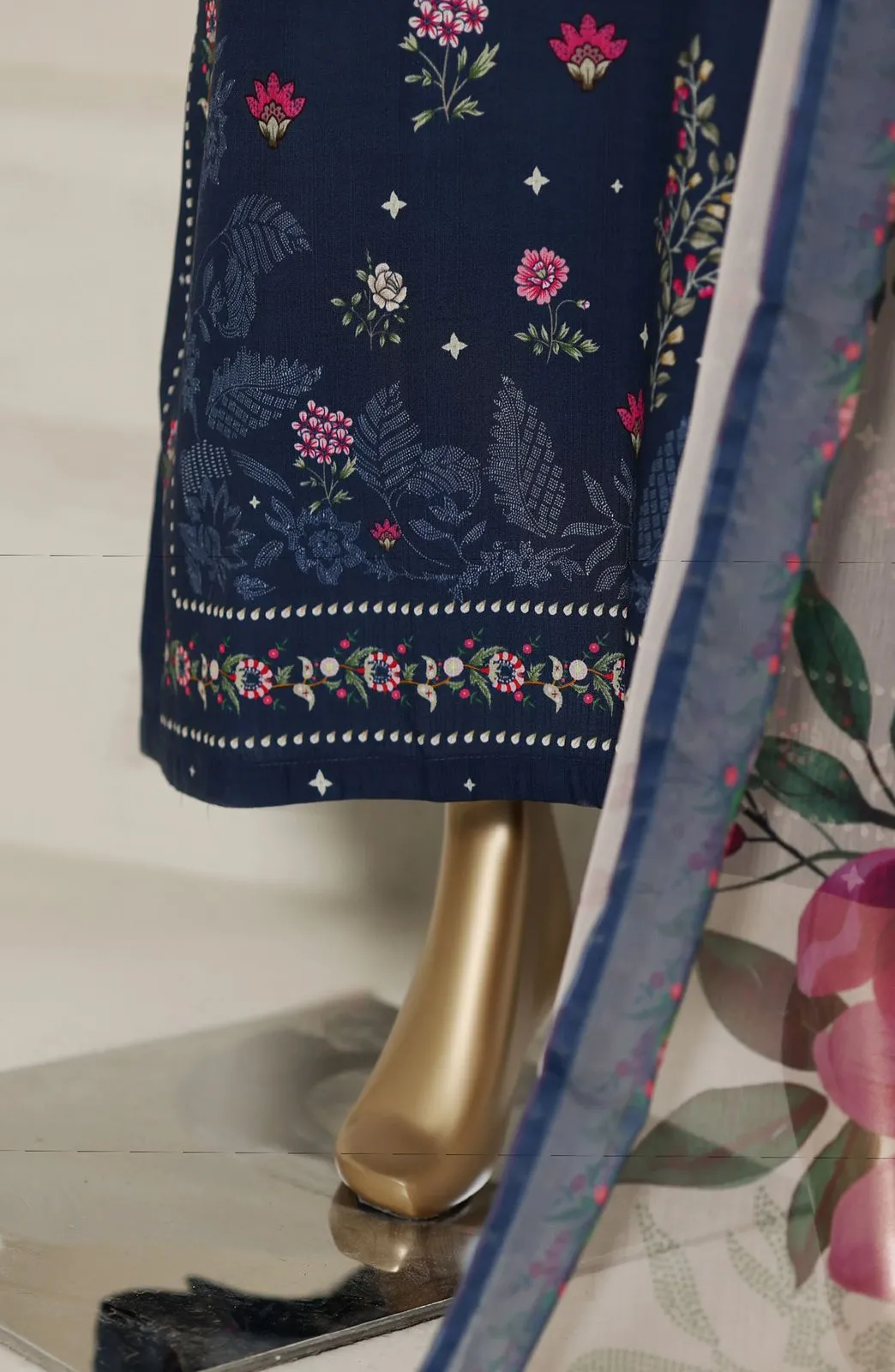 Sadabahar Printed Stitched Kaftaan