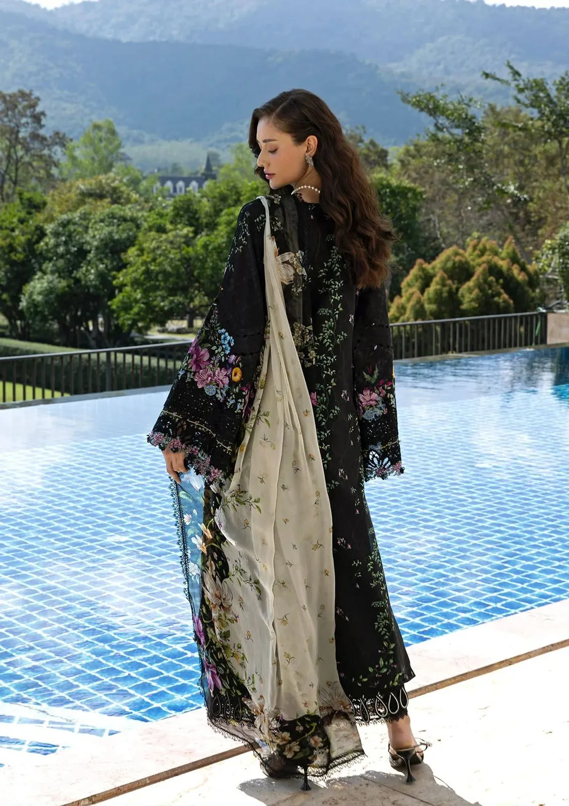 ELAF SIGNATURE EMBROIDERED PRINTS