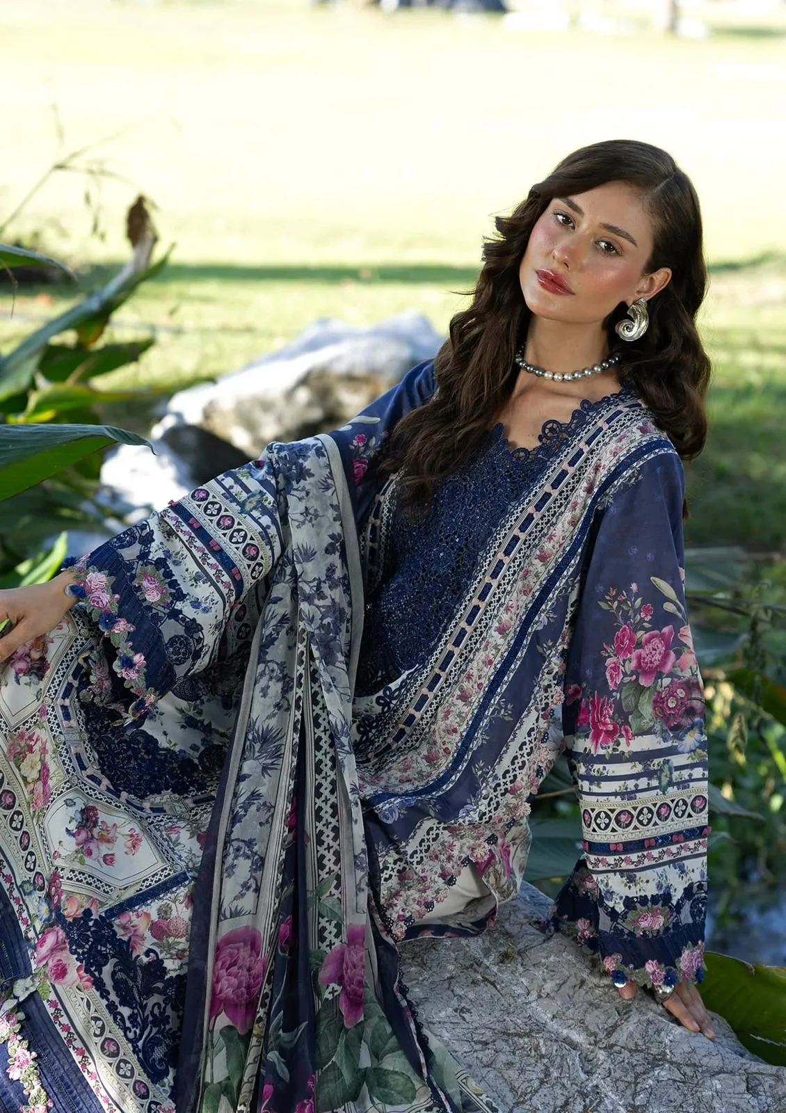 ELAF SIGNATURE EMBROIDERED PRINTS