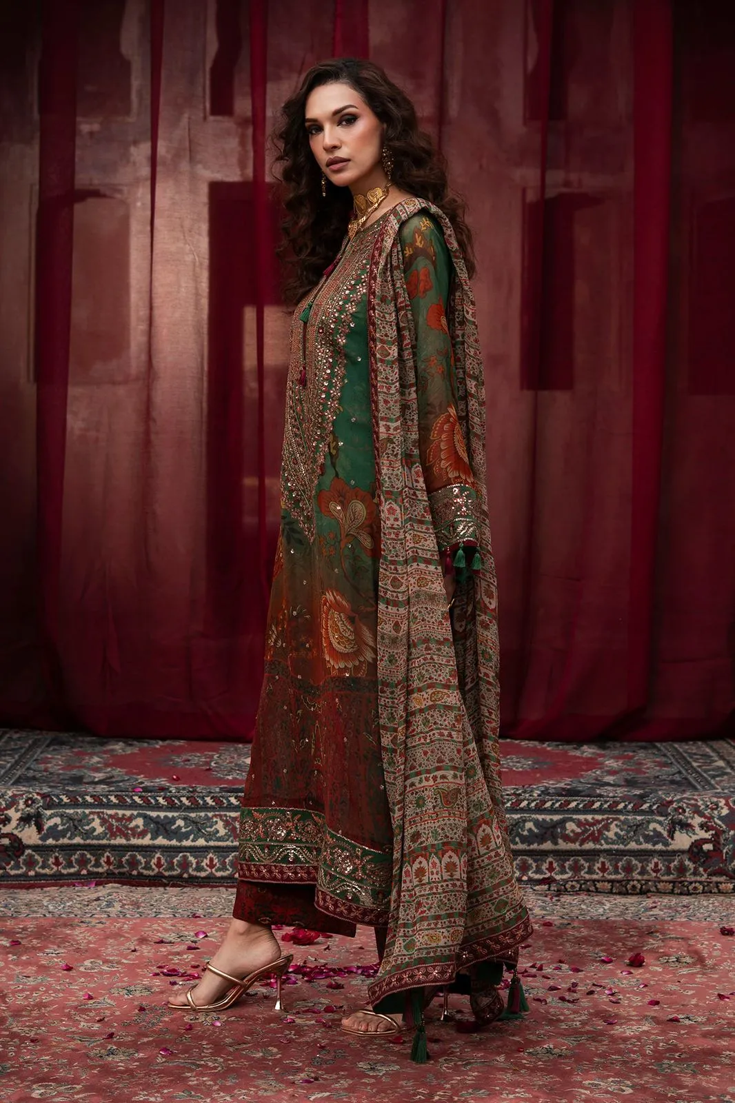 CHARIZMA VASAL