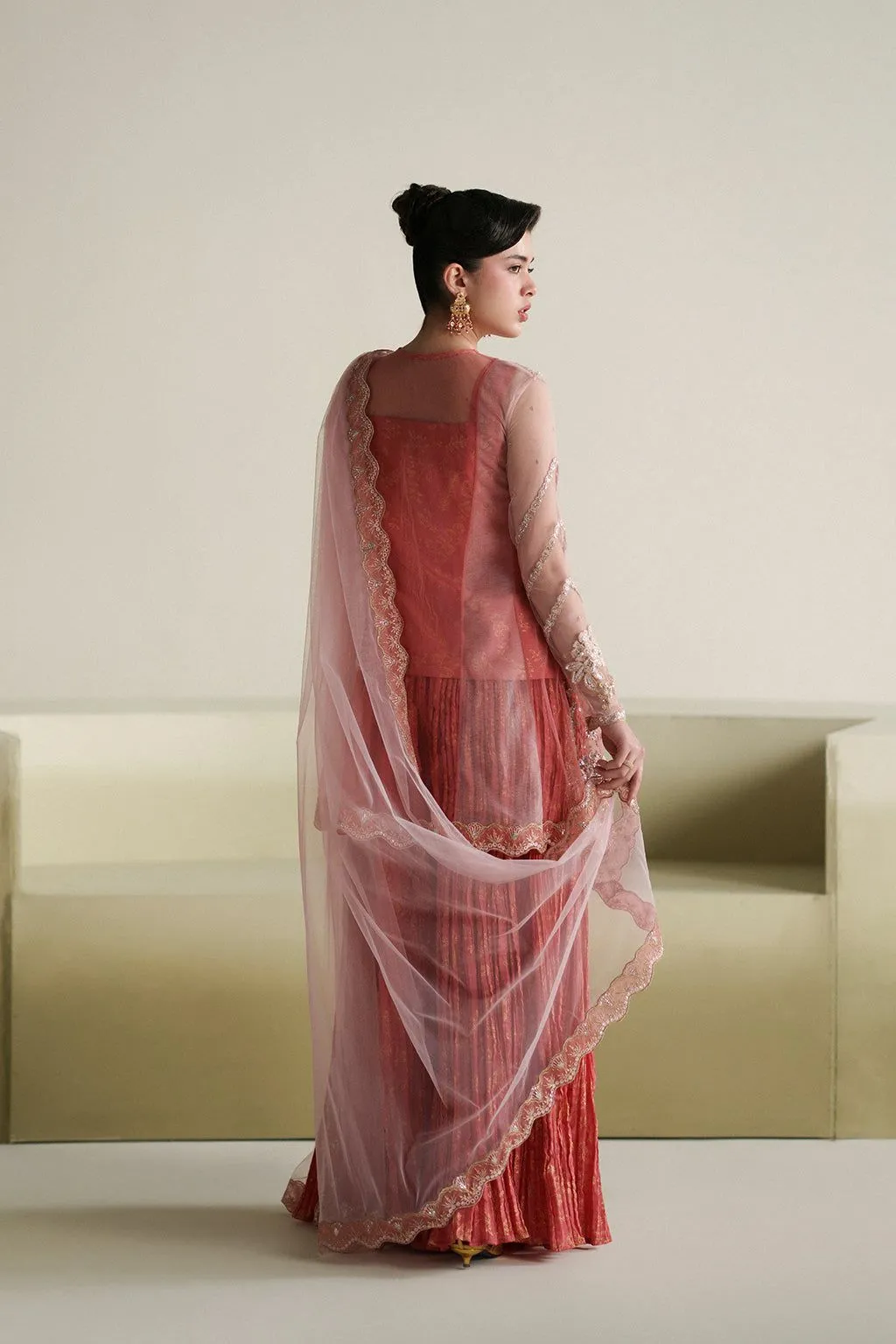 VANYA RTW