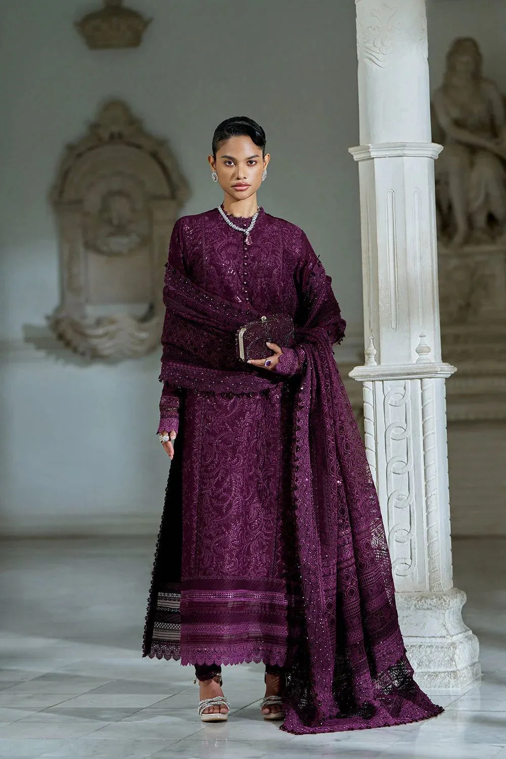 SOBIA NAZIR LUXURY LAWN