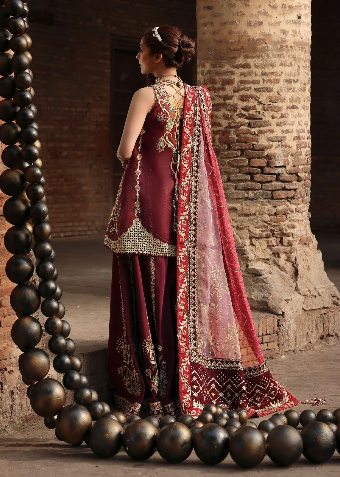 CRIMSON JHILMIL-WEDDING