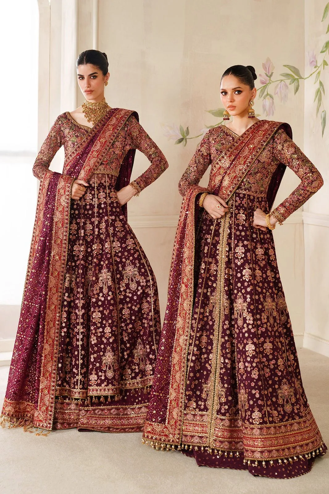 BAROQUE CHANTELLE FORMAL
