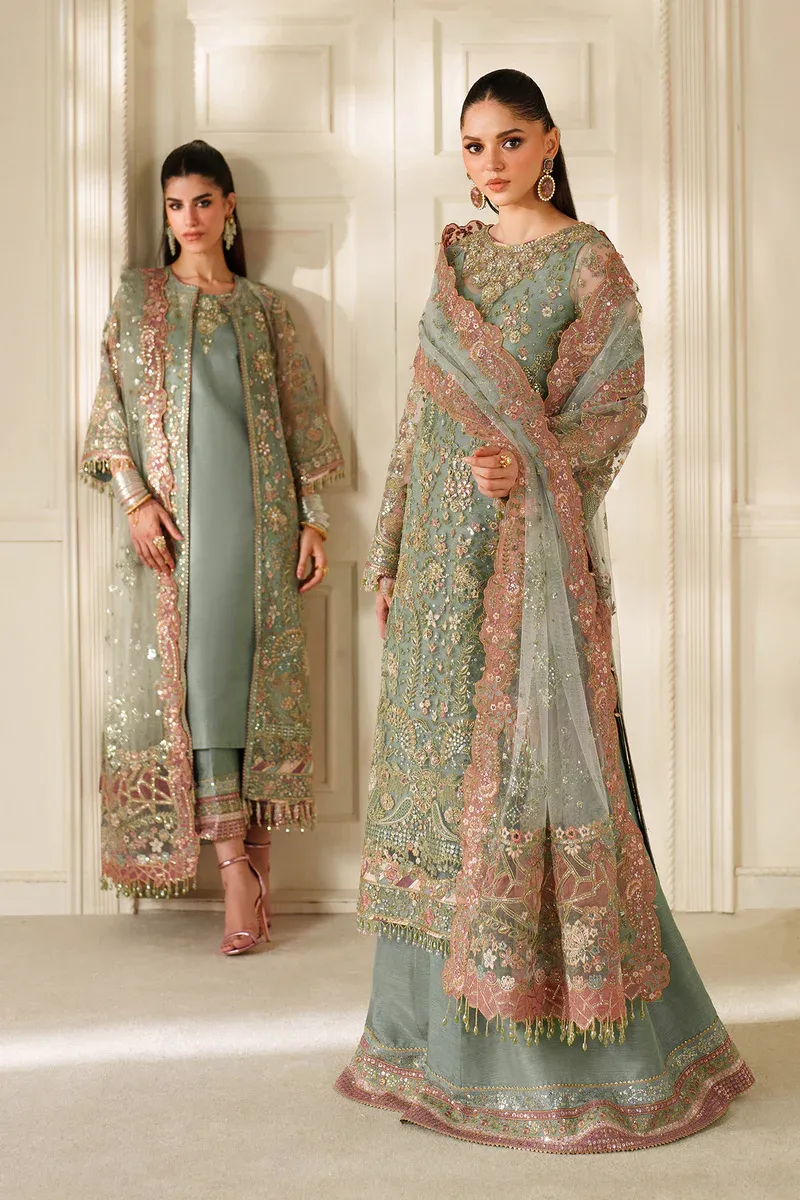 BAROQUE CHANTELLE FORMAL