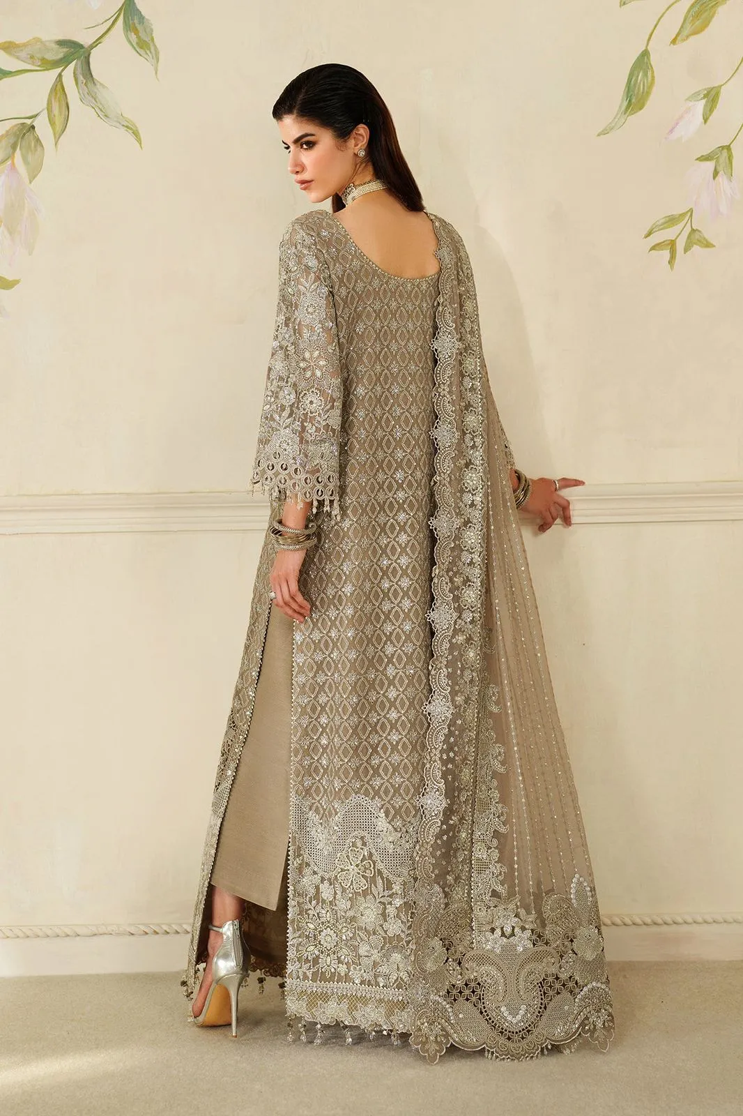 BAROQUE CHANTELLE FORMAL