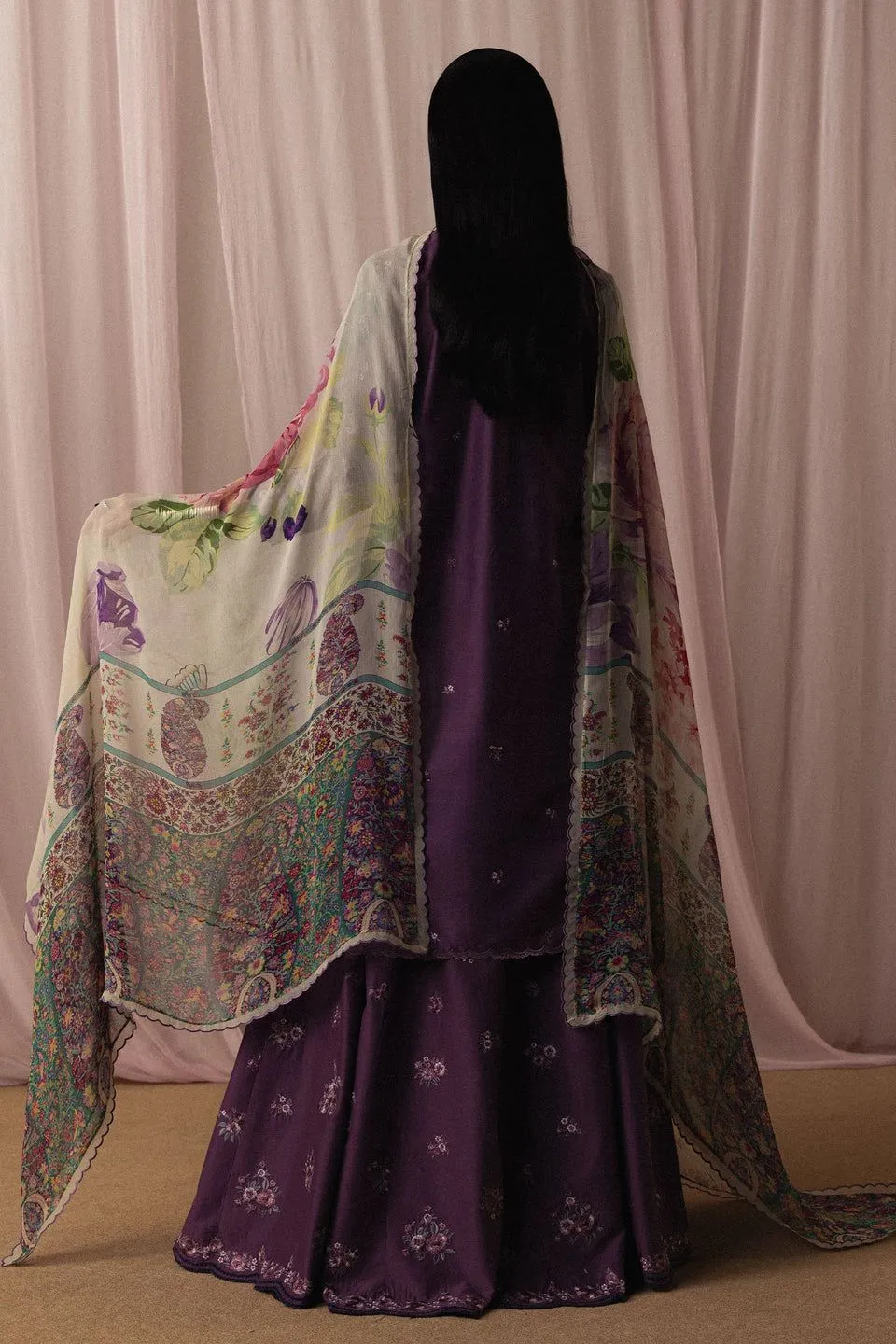ZARA SHAHJAHAN SATORI