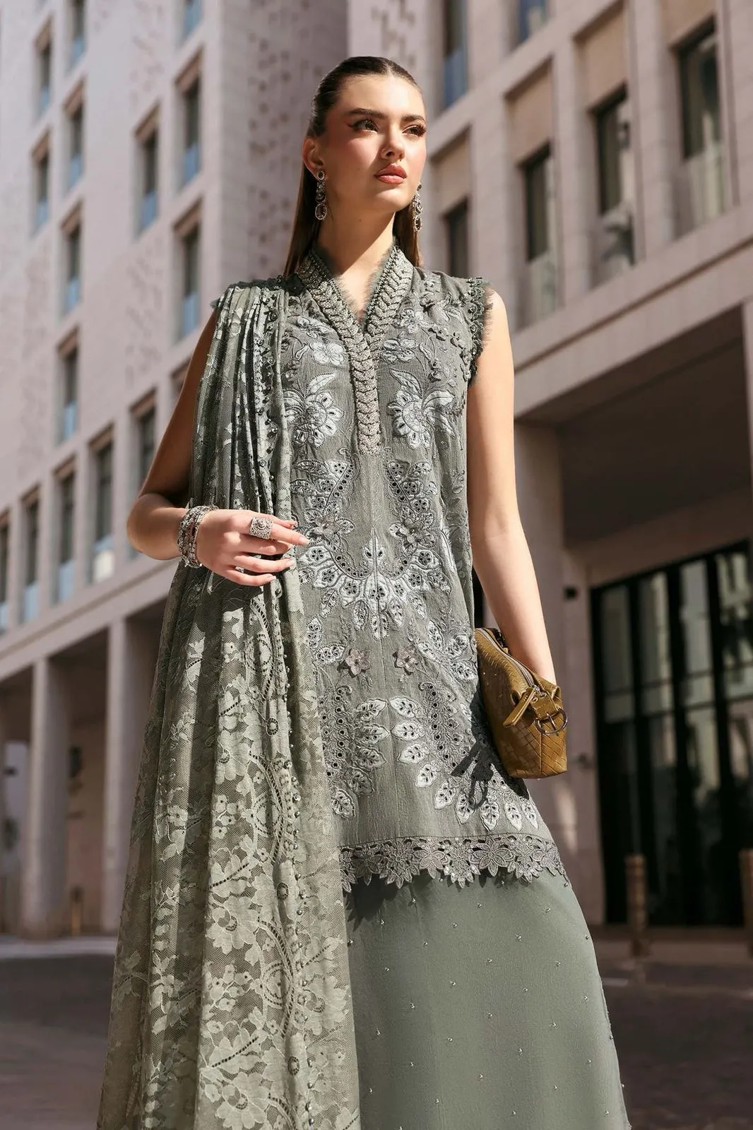 MARIA B LUXURY LAWN