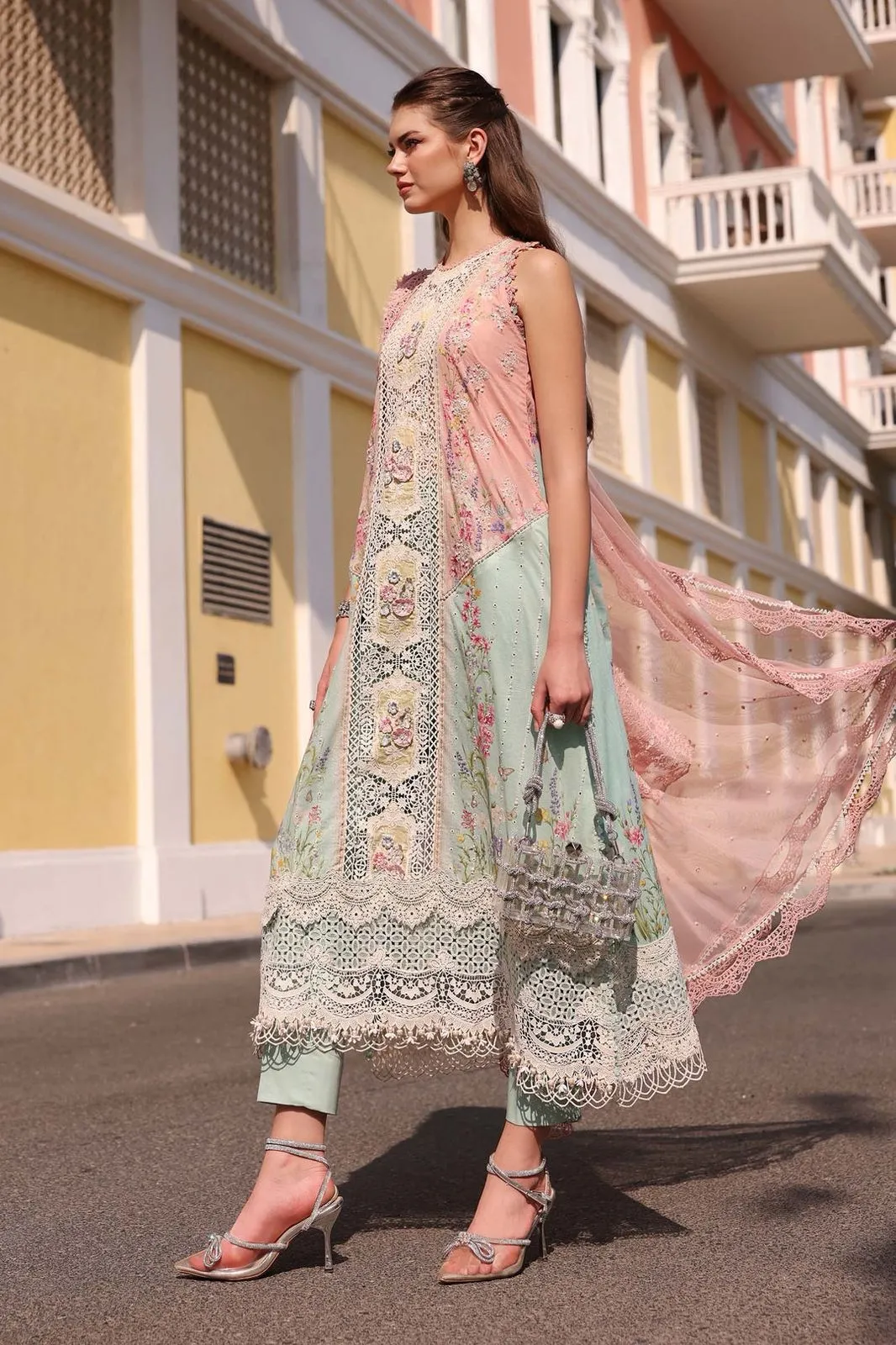 MARIA B LUXURY LAWN