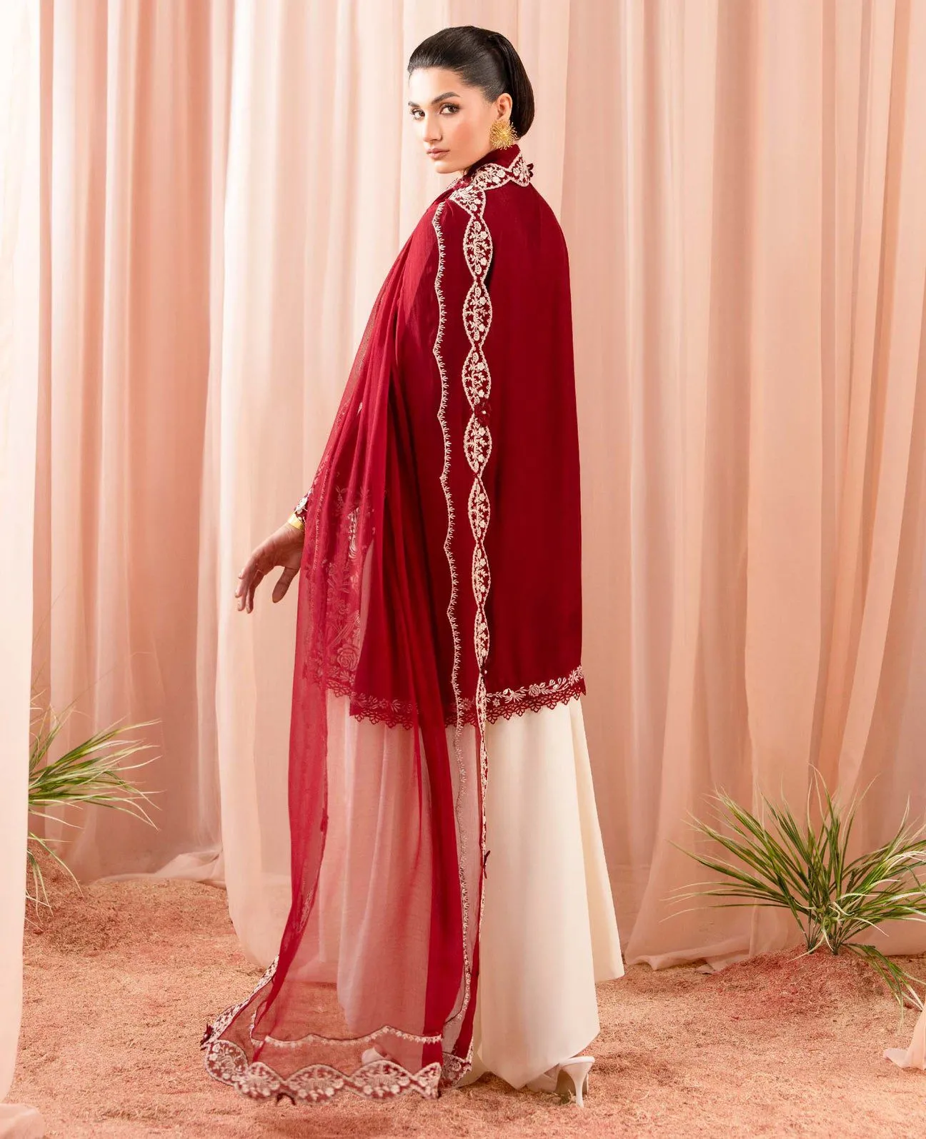 REPUBLIC WOMENSWEAR PREMIUM PRET