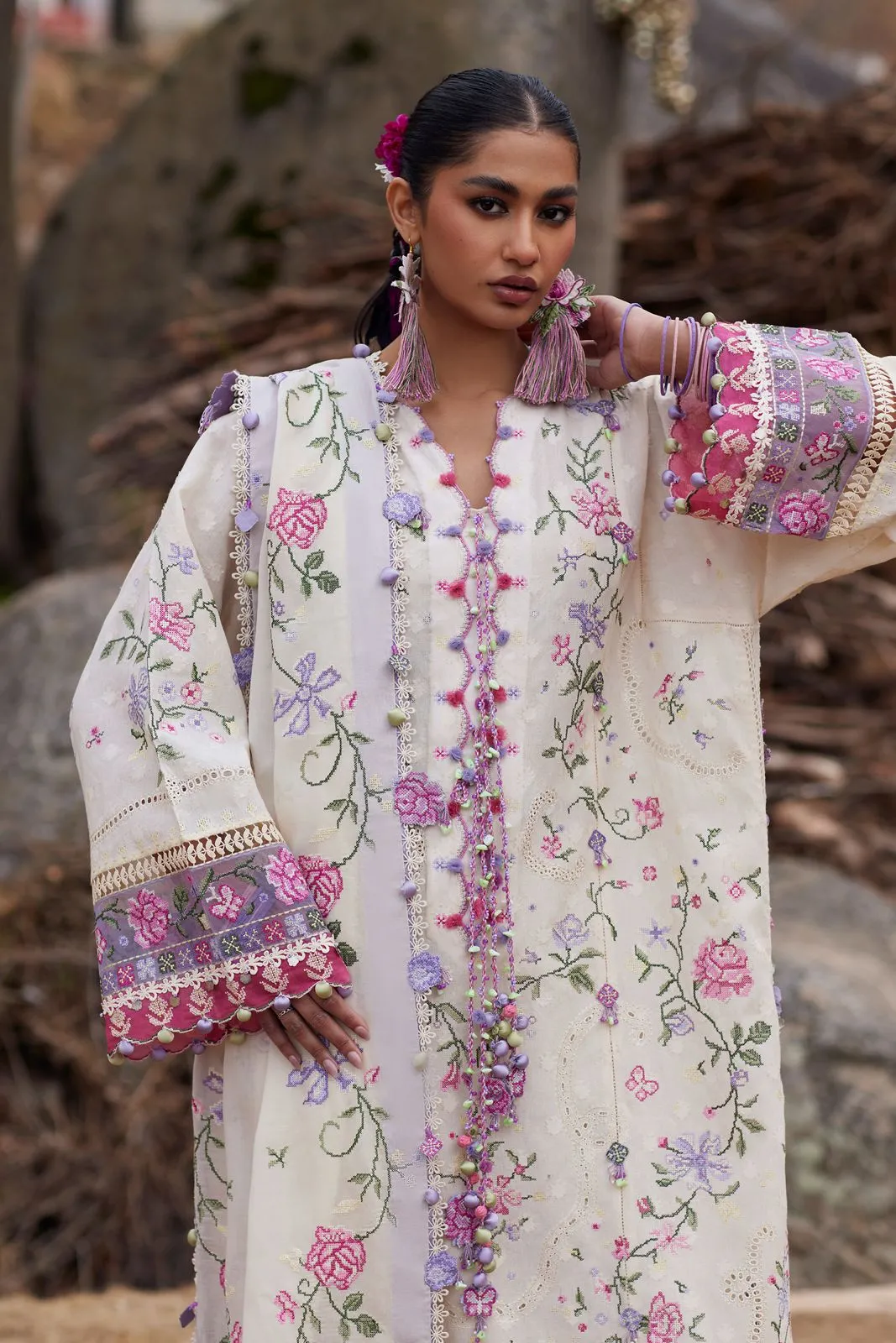 ZAHA Meili Unstitched