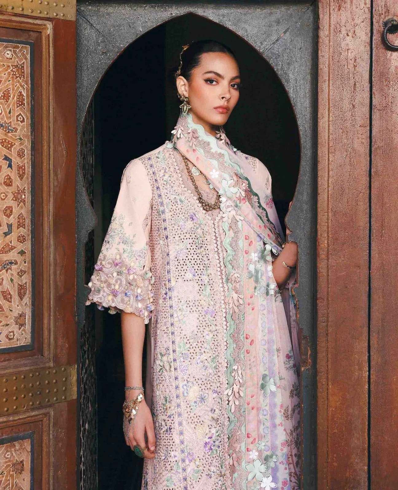 REPUBLIC Women’s Wear Reine 26
